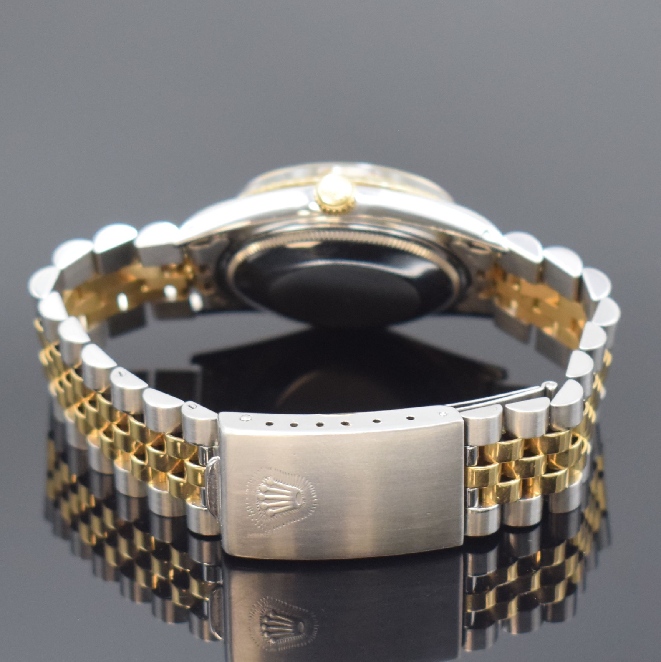 Detail b: ROLEX Oyster Perpetual Date Herrenarmbanduhr Referenz 15053, Schweiz um 1982, Automatik, Chronometer der Superlative in Stahl/Gold kombiniert inkl. ...