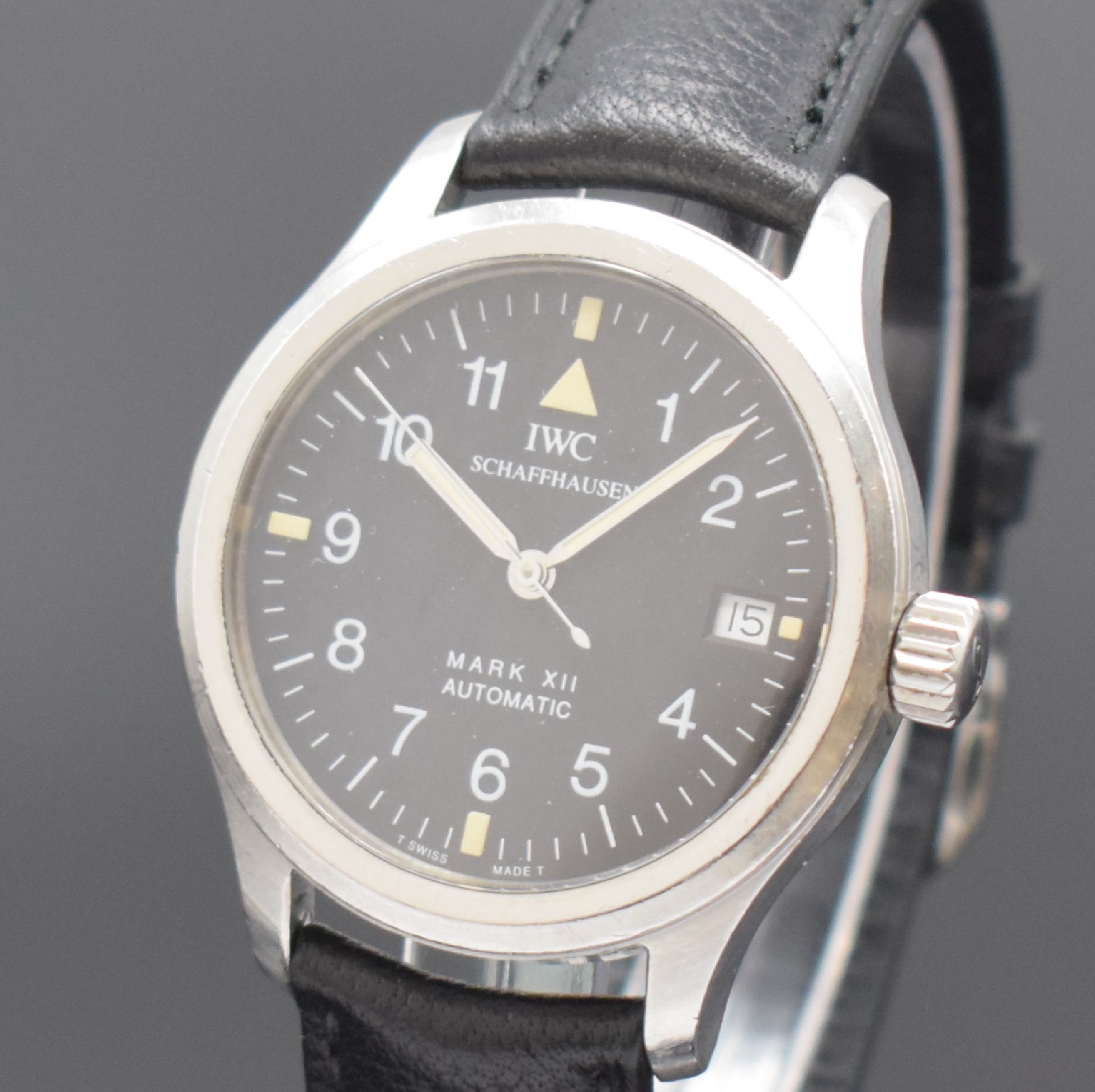 Detail a: IWC Herrenarmbanduhr Mark XII "Die Fliegeruhr" Referenz 3241 Schweiz um 1995, Automatik, 2-teil. Edelstahlgeh., Boden und Krone verschr., ...