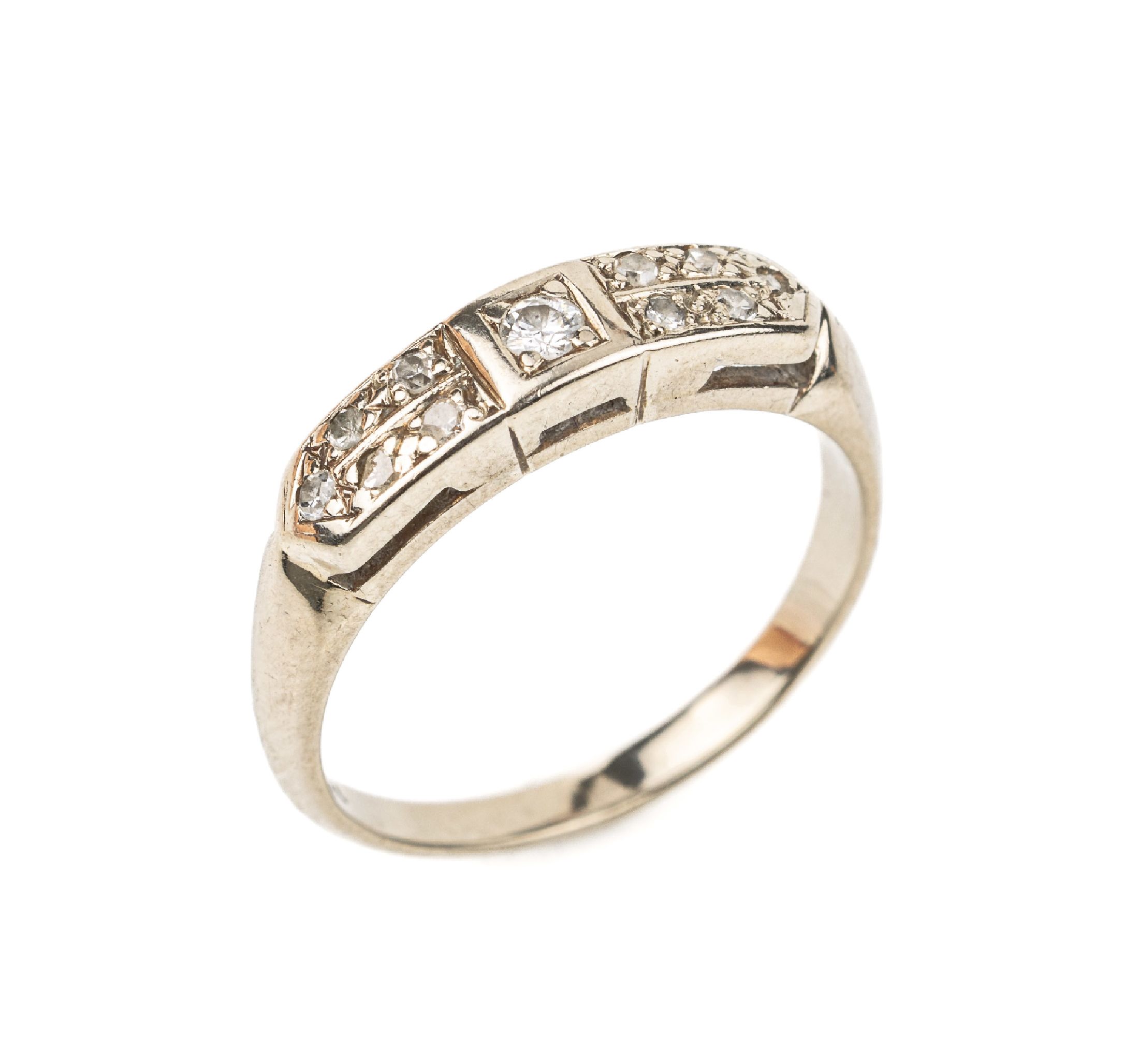 14 kt Gold Diamant-Ring, WG 585/000, 1 kl. Brillant und 10 kl. 8/8-Diamanten, RW 53, ca. 3.2 g