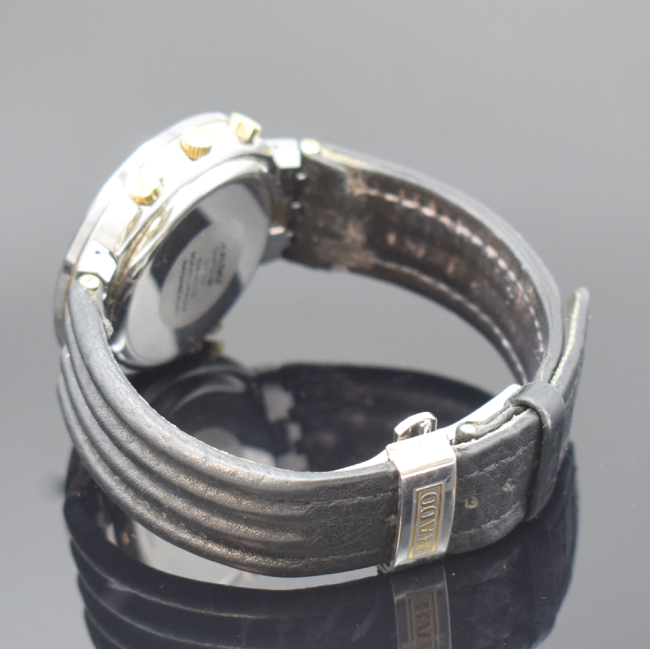 Detail b: RADO Herrenarmbanduhr mit Chronograph Serie Diastar, Schweiz um 1995, quarz, Ref. 539.0377.3, kratzfestes Stahlgeh., Boden aufgedr., orig. Lederband ...