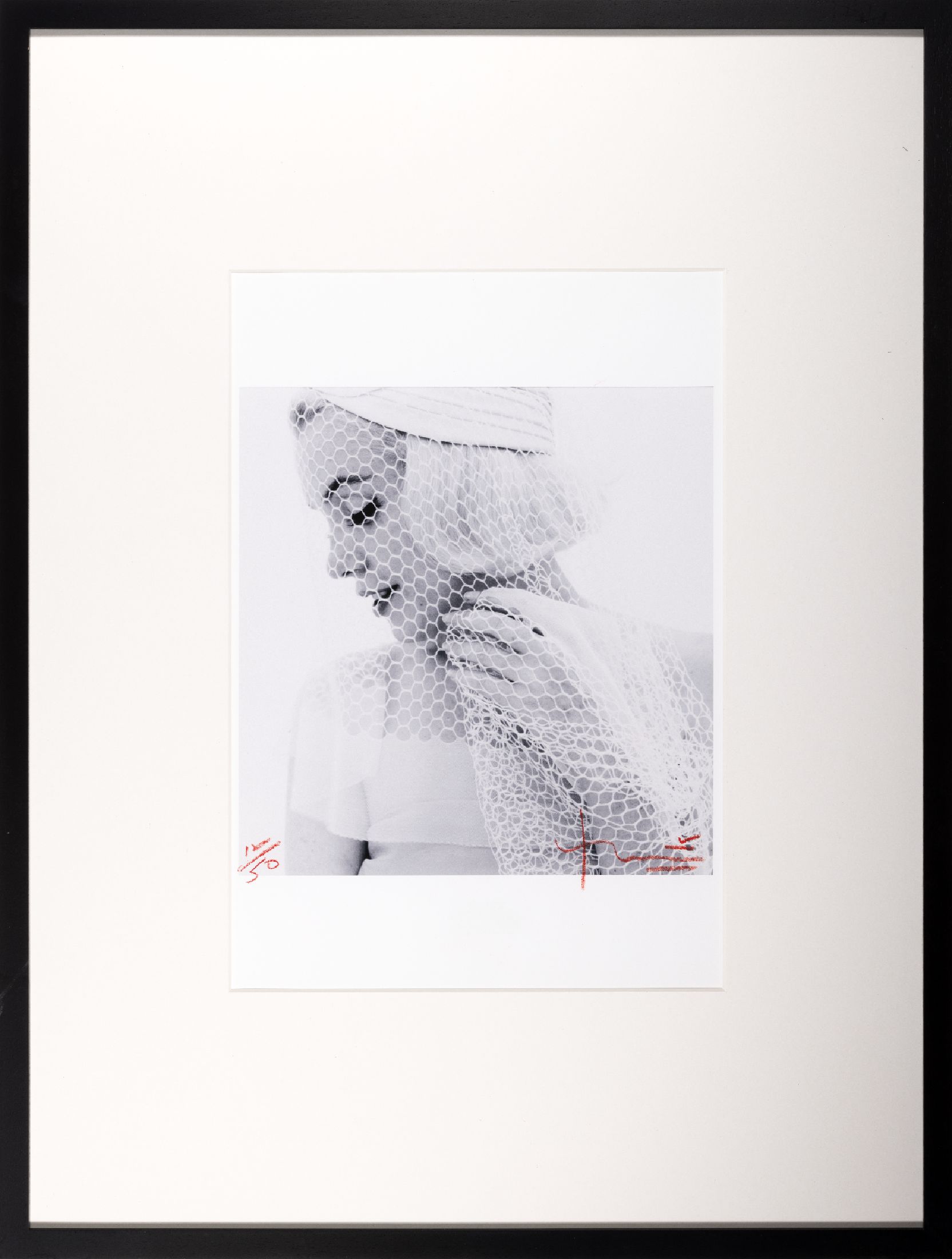 Bert Stern, 1926-2013, "Marilyn in the Veil", handsign., und num. 12/50, verso der Fotografie hat Bert Stern nochmals handsign., und dat., ...