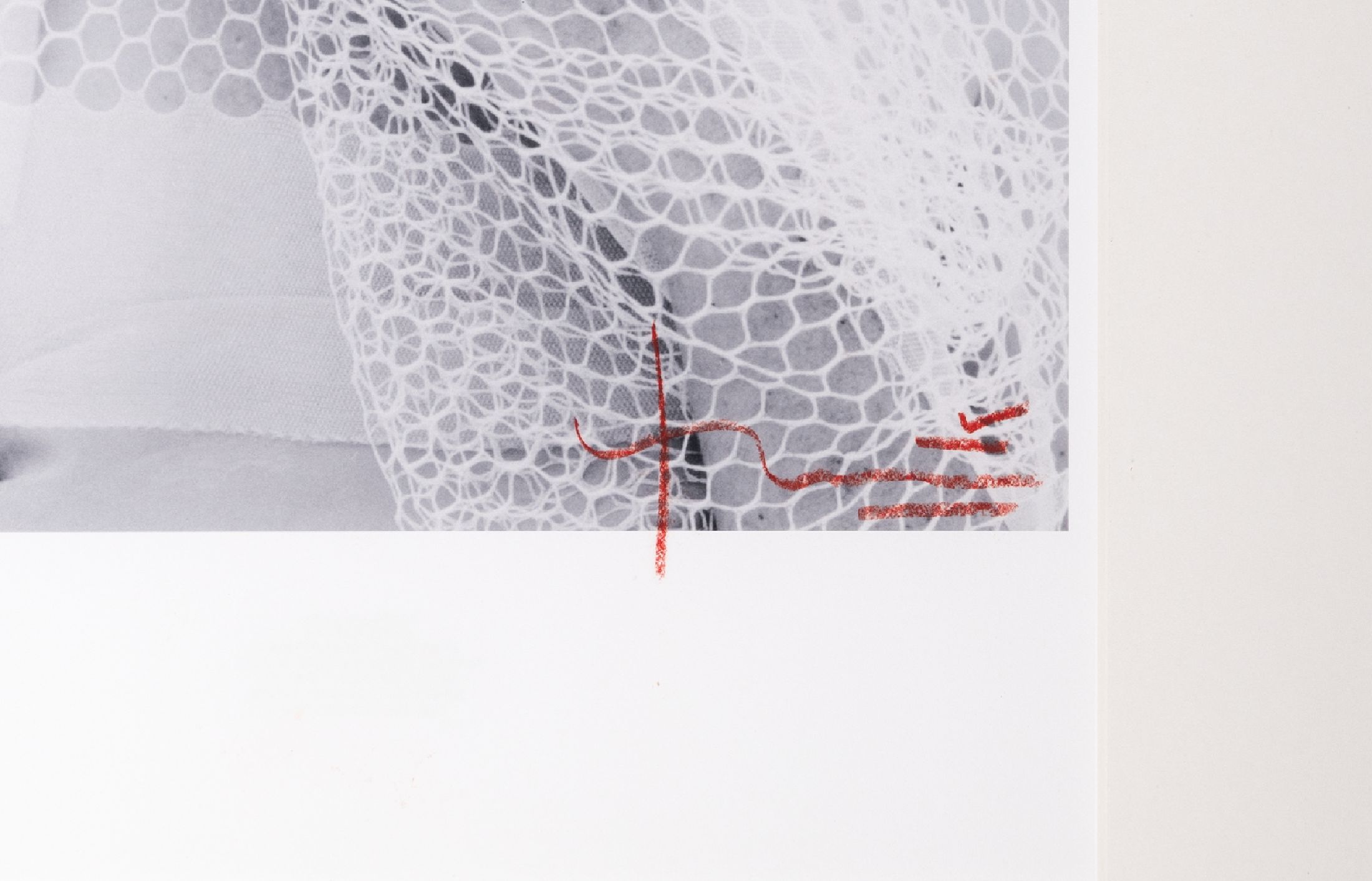Detail a: Bert Stern, 1926-2013, "Marilyn in the Veil", handsign., und num. 12/50, verso der Fotografie hat Bert Stern nochmals handsign., und dat., ...