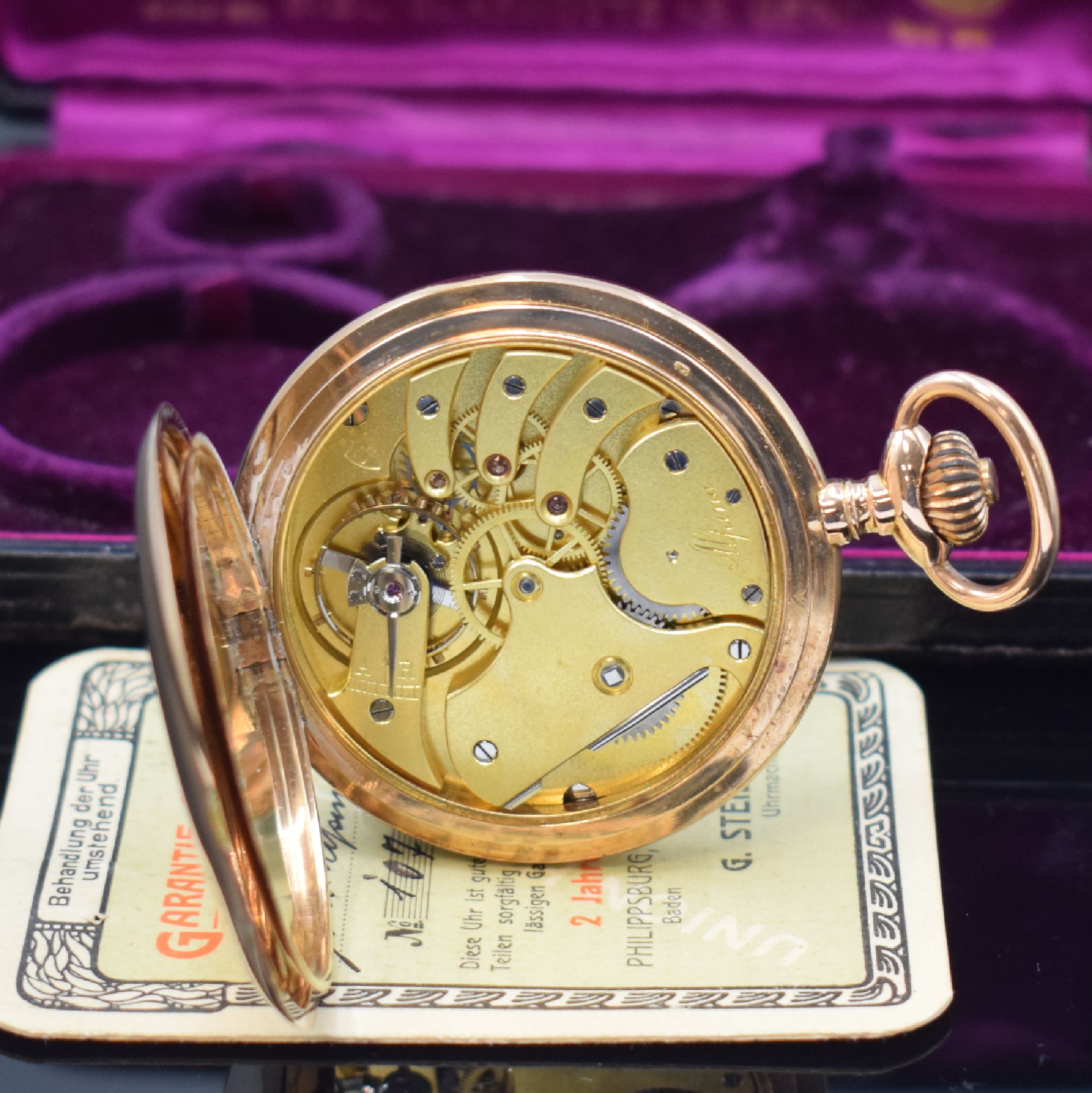 Detail f: ALPINA Precision Union Horologere Herrensavonette in RG 585/000 mit Garantieschein und Etui, Schweiz verk. lt. Schein 1912, glattes 3-Deckel Goldgeh. ...