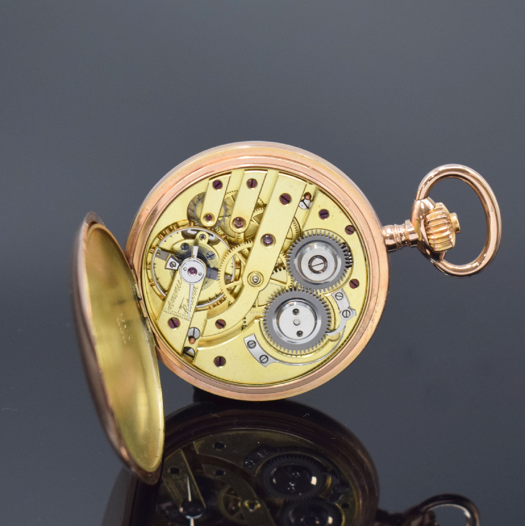 Detail f: Herrensavonette in RG 585/000, Schweiz um 1915, glattes Geh. dell., verg. Cuvette m. Widmung, Emailzifferbl. m. arab. Zahlen, gold. Zeiger, kl. sek. ...