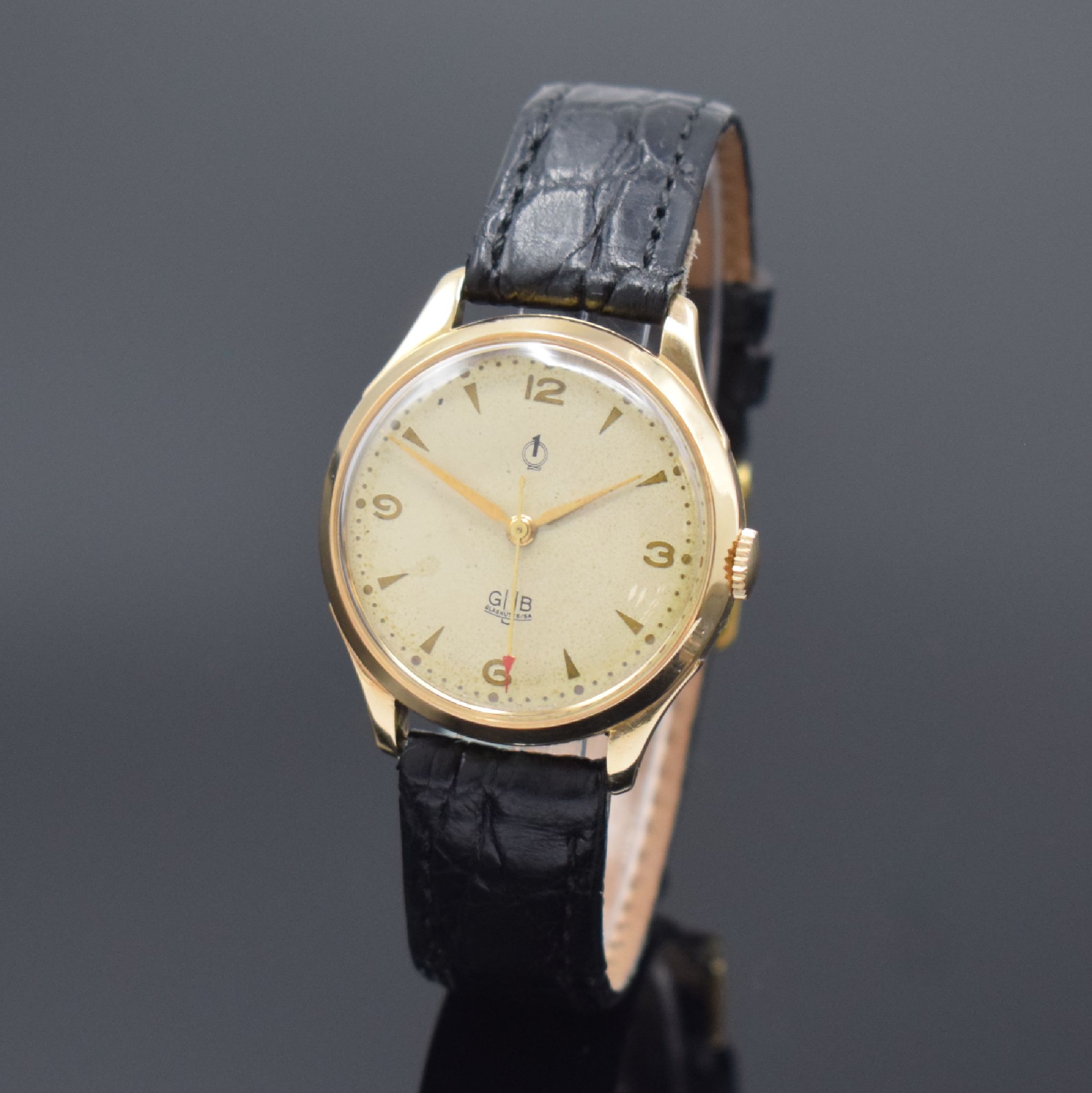 GUB Güteuhr mit Lange-Werk Kal. 28/1 sehr seltene Armbanduhr in Gold 585/000, DDR lt. Stammbuchauszug verk. 1953, Handaufzug, 3-tlg. Geh., Boden u. ...