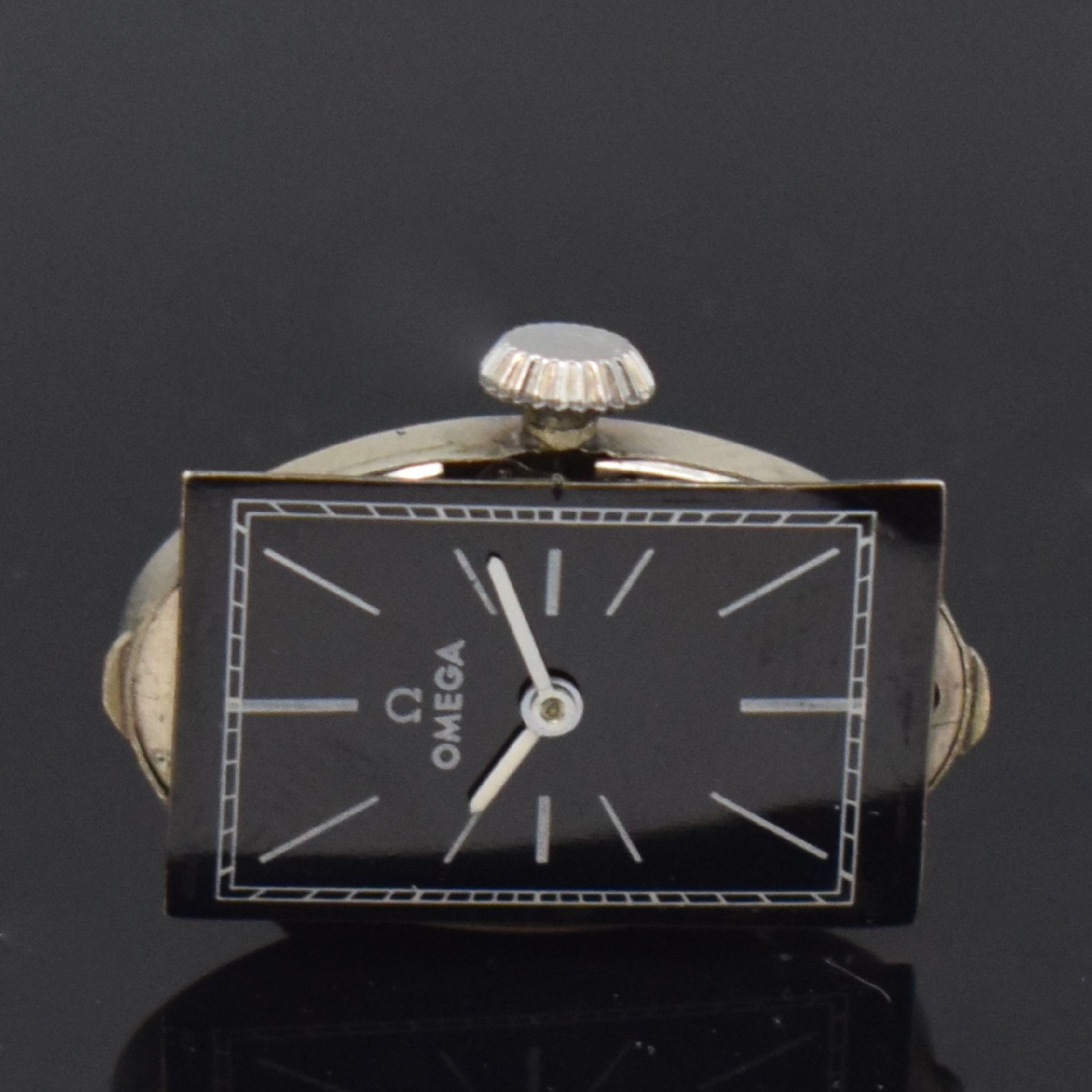 Detail j: OMEGA / ETERNA 2 Armbanduhren in Stahl, Schweiz um 1935 / 1955, Handaufzug / Automatik, 1.) rechteck. OMEGA, gedr. Geh., schwarz. Zifferbl. rest., ...