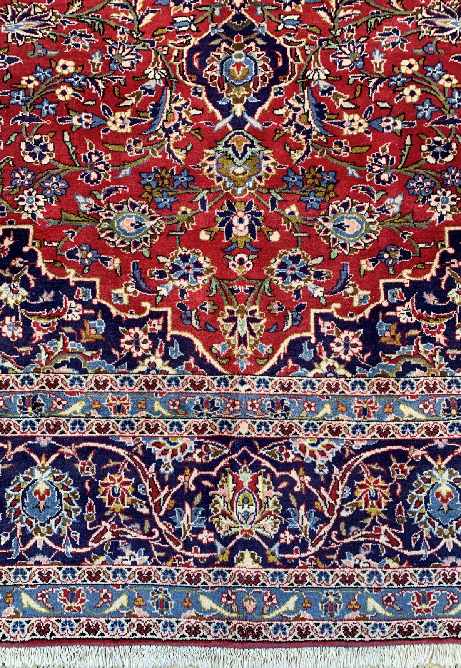 Detail b: Keschan, Persien, ca. 50 Jahre, Wolle auf Baumwolle, ca. 407 x 300 cm, EHZ: 1-2