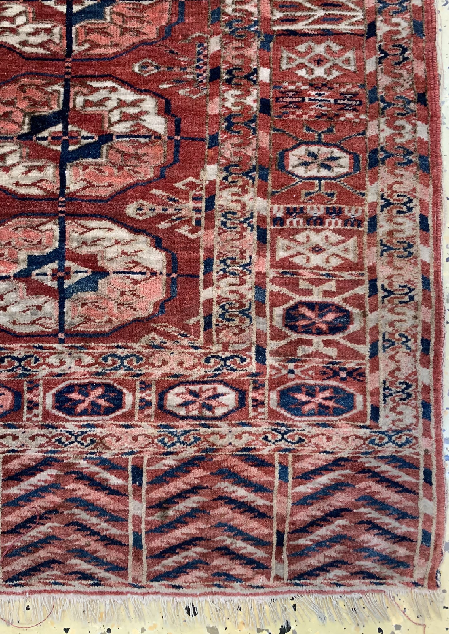 Detail a: Antiker Tekke Herdteppich, Turkmenistan, 19.Jhd, Wolle auf Wolle, ca. 122 x 126 cm, EHZ: 3