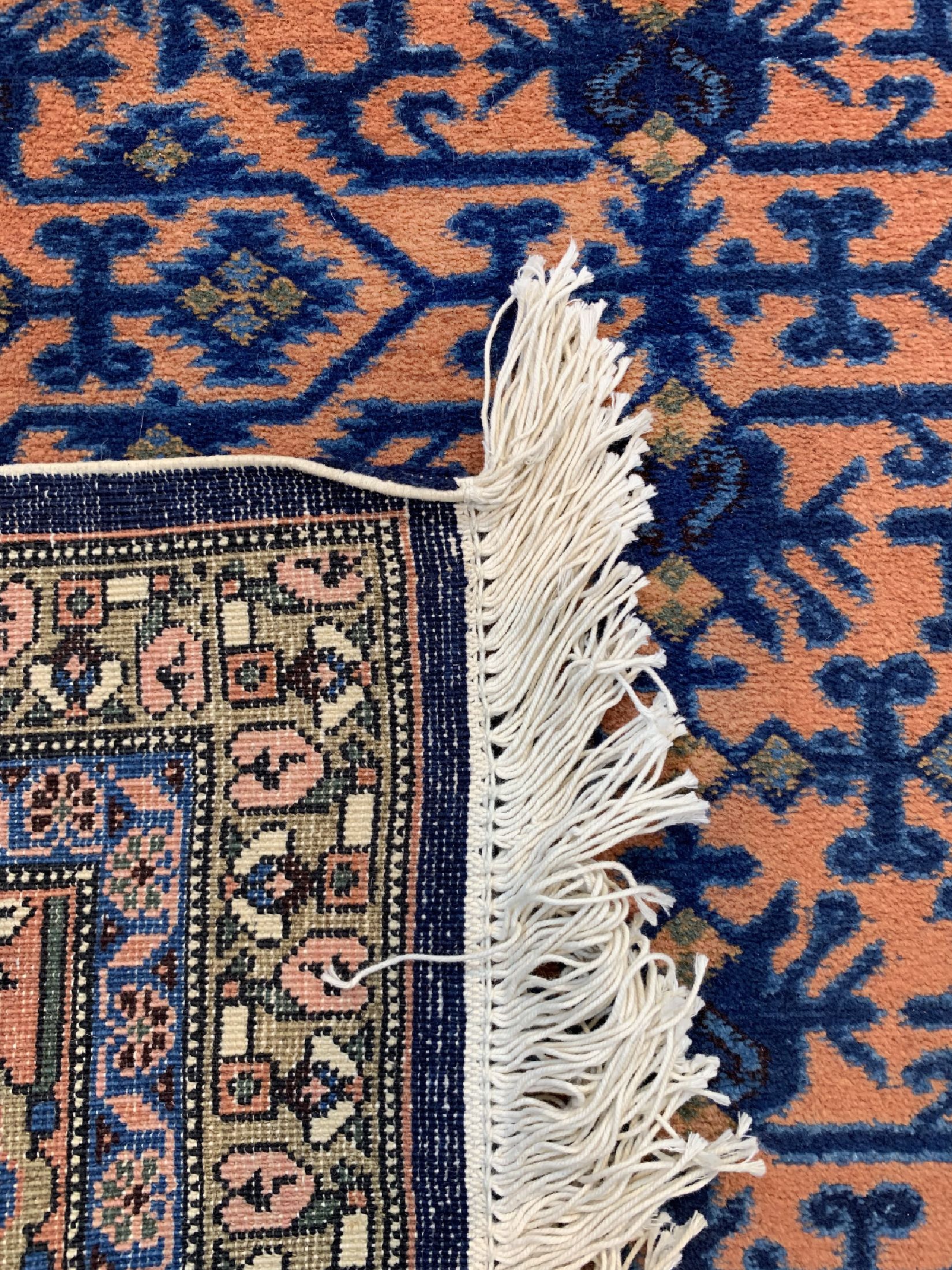 Detail e: Ardebil alt, Persien, um 1960, Wolle auf Baumwolle, ca. 275 x 175 cm, EHZ: 1-2