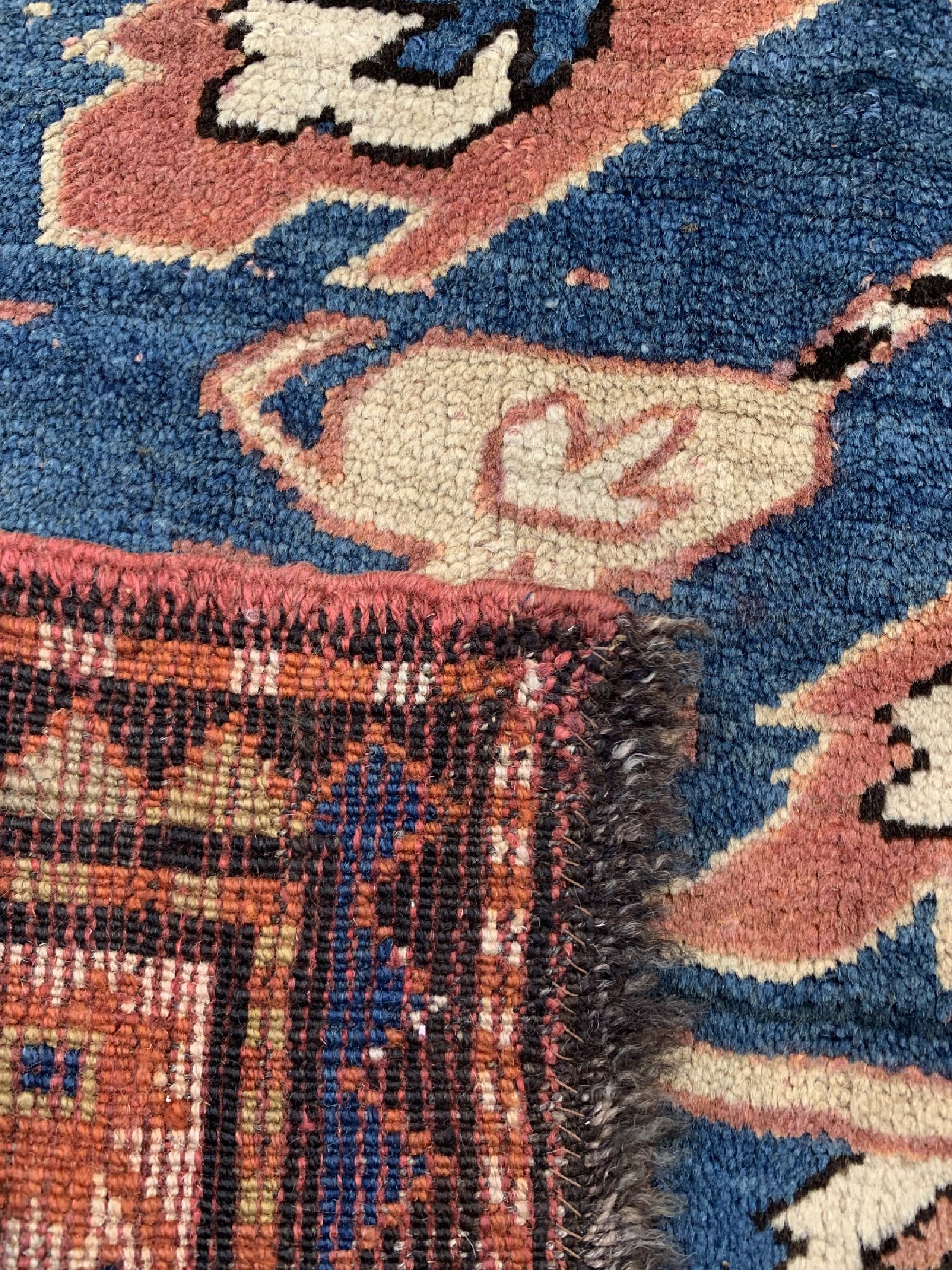 Detail d: Tschelaberd Adler-Kazak, Kaukasus, um 1900,Wolle auf Wolle, ca. 290 x 170 cm, EHZ: 2-3 (restauriert)