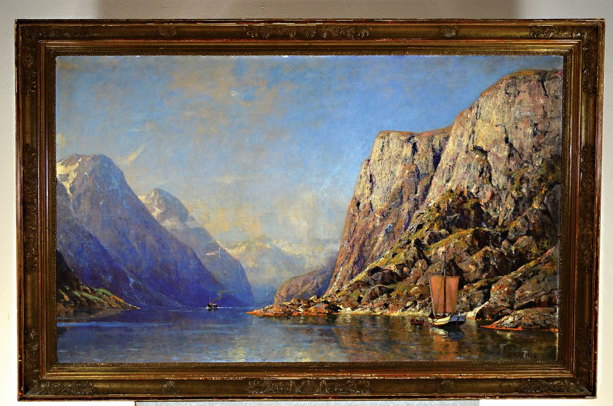 Detail k: Henry Enfield, 1849 London-1911/23, große Fjordlandschaft, verso bez. "Naeroyfjord" (Norwegen), links unten signiert, Öl/Lwd, Mitte unten ...