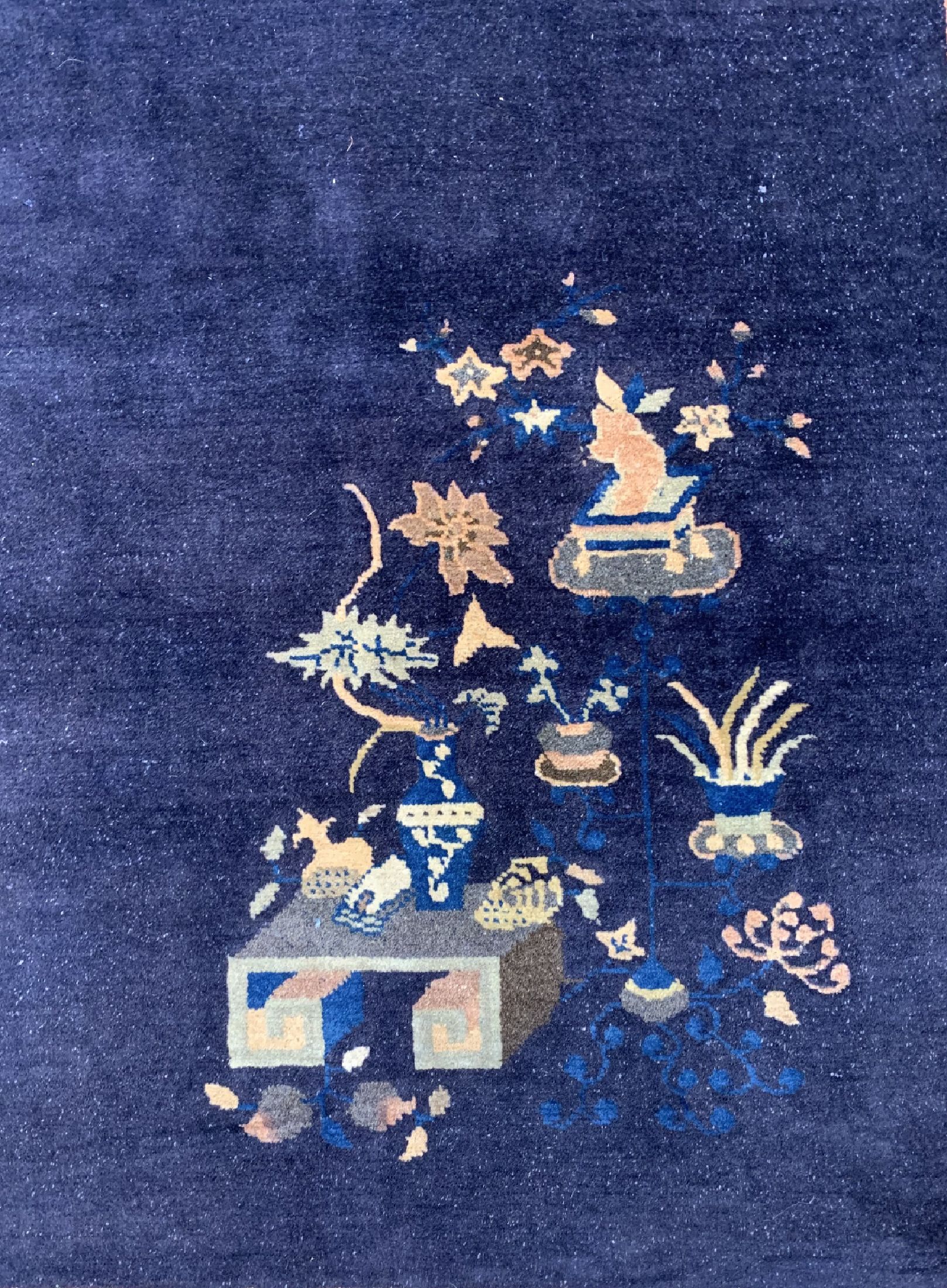 Detail a: Antiker Peking, China, um 1900, Wolle auf Baumwolle, ca. 344 x 280 cm, EHZ: 2, (alte Restaurierungen).