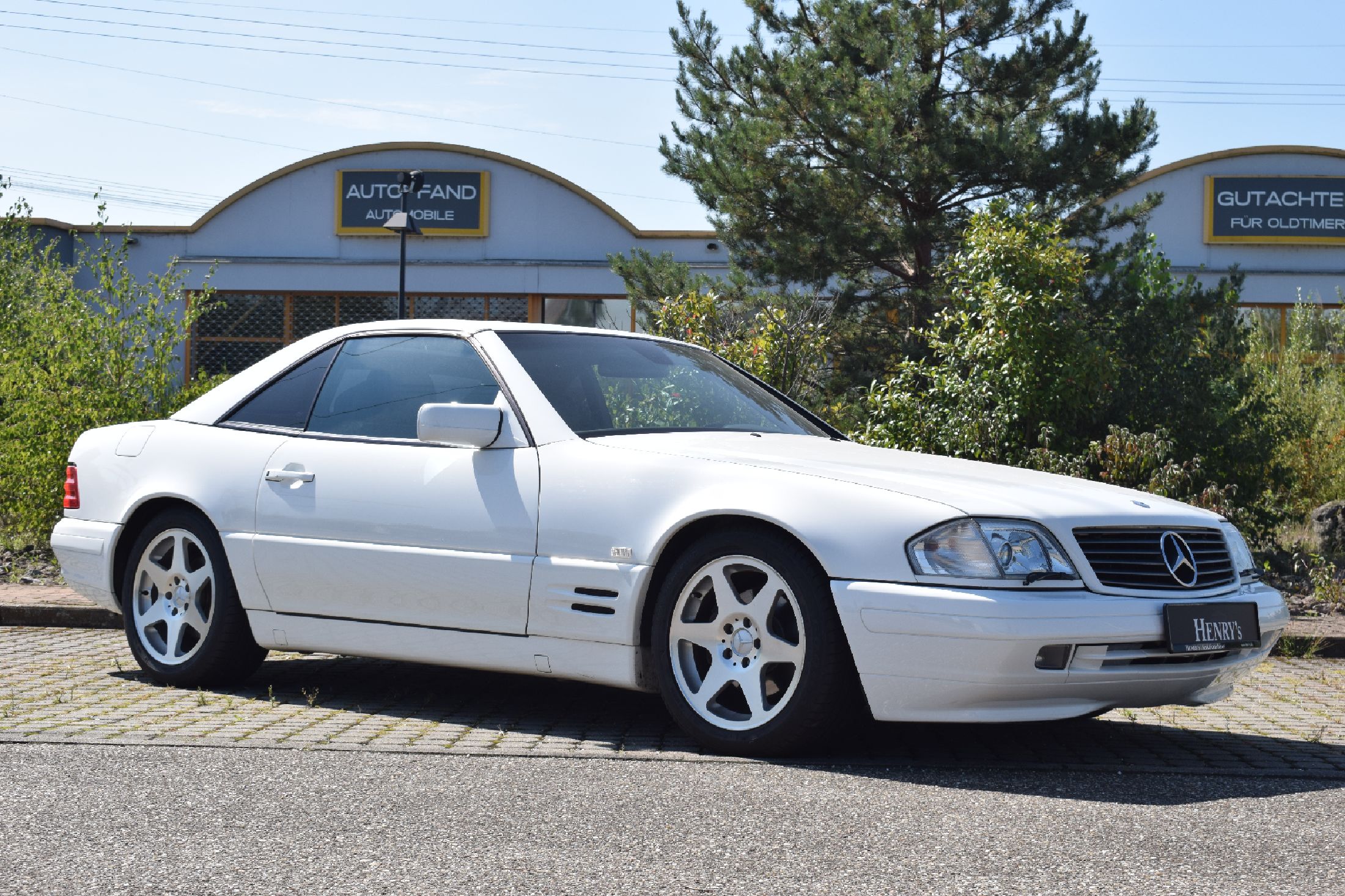 Mercedes SL 320, Fahrgestellnummer: WDB1290631F157051, EZ 09/1997, Laufleistung ca. 79.000 km abgelesen, Japan Re-Import - Vollabnahme für die ...