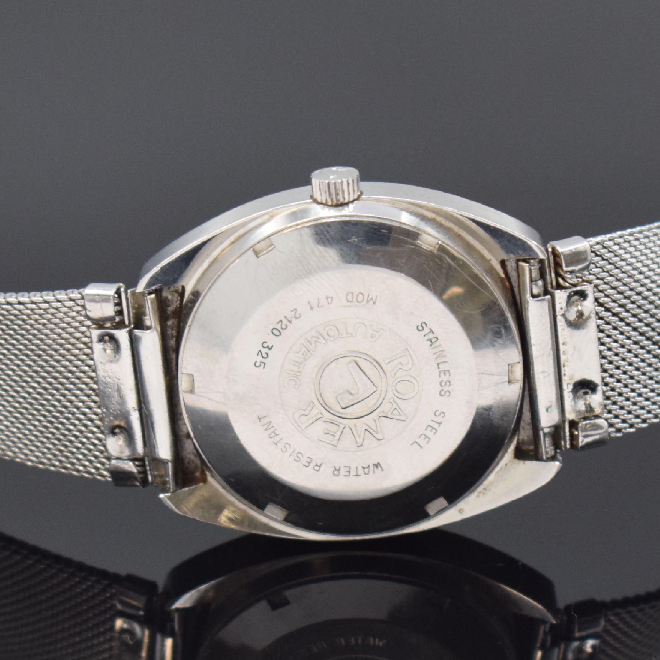 Detail c: ROAMER Mustang Rotodate Armbanduhr in Stahl, Schweiz um 1970, Automatik, verschr. Geh., orig. Krone, graues Zifferbl., silb. Indizes u. Zeiger, Datum ...
