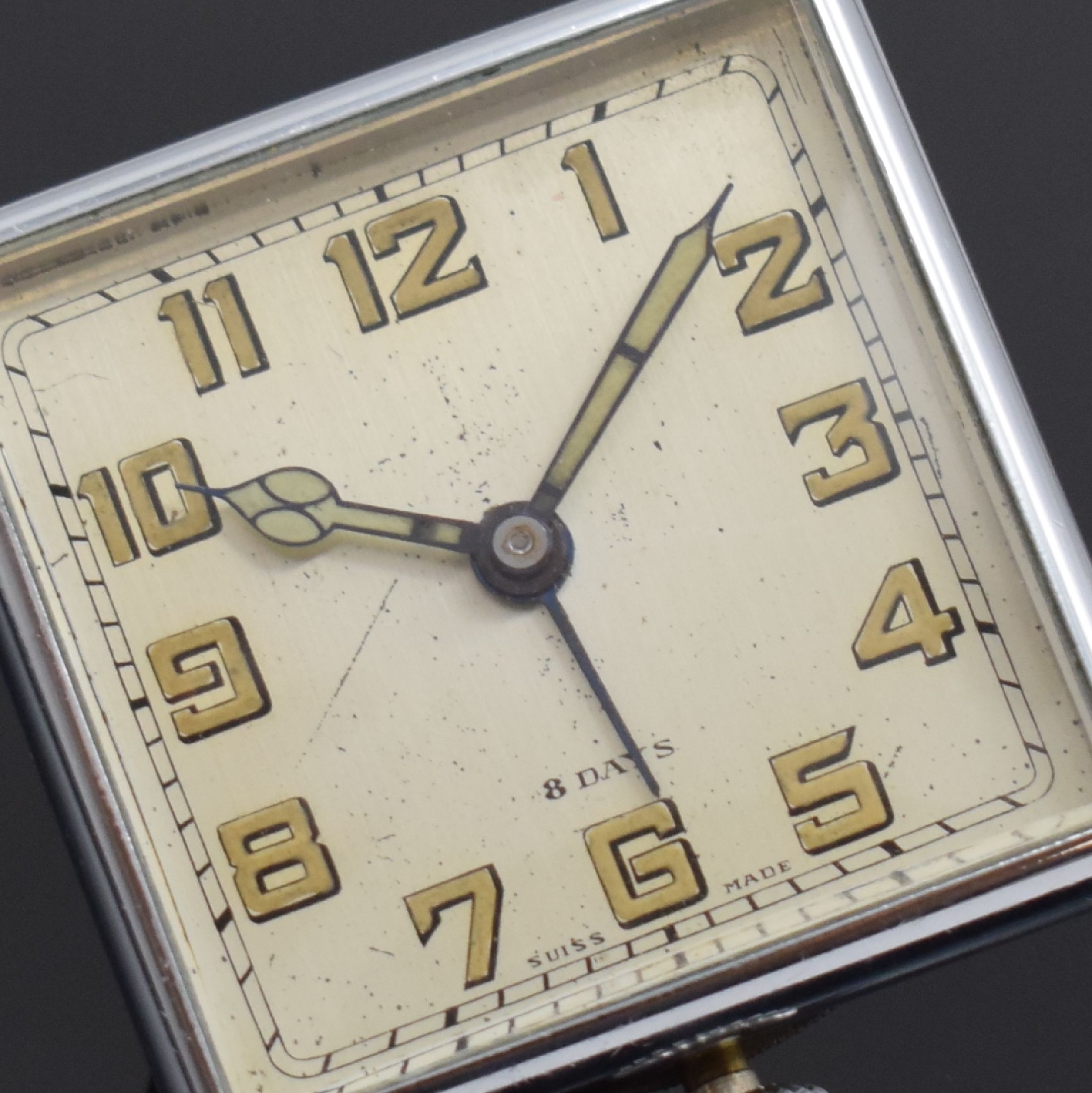 Detail a: Seltene 8-Tage-Einbauborduhr mit Wecker auf Tonfeder, Schweiz um 1930, Kronenaufzug, verchr. Gehäuse, Boden aufgedr., silb. Zifferbl. m. arab. ...