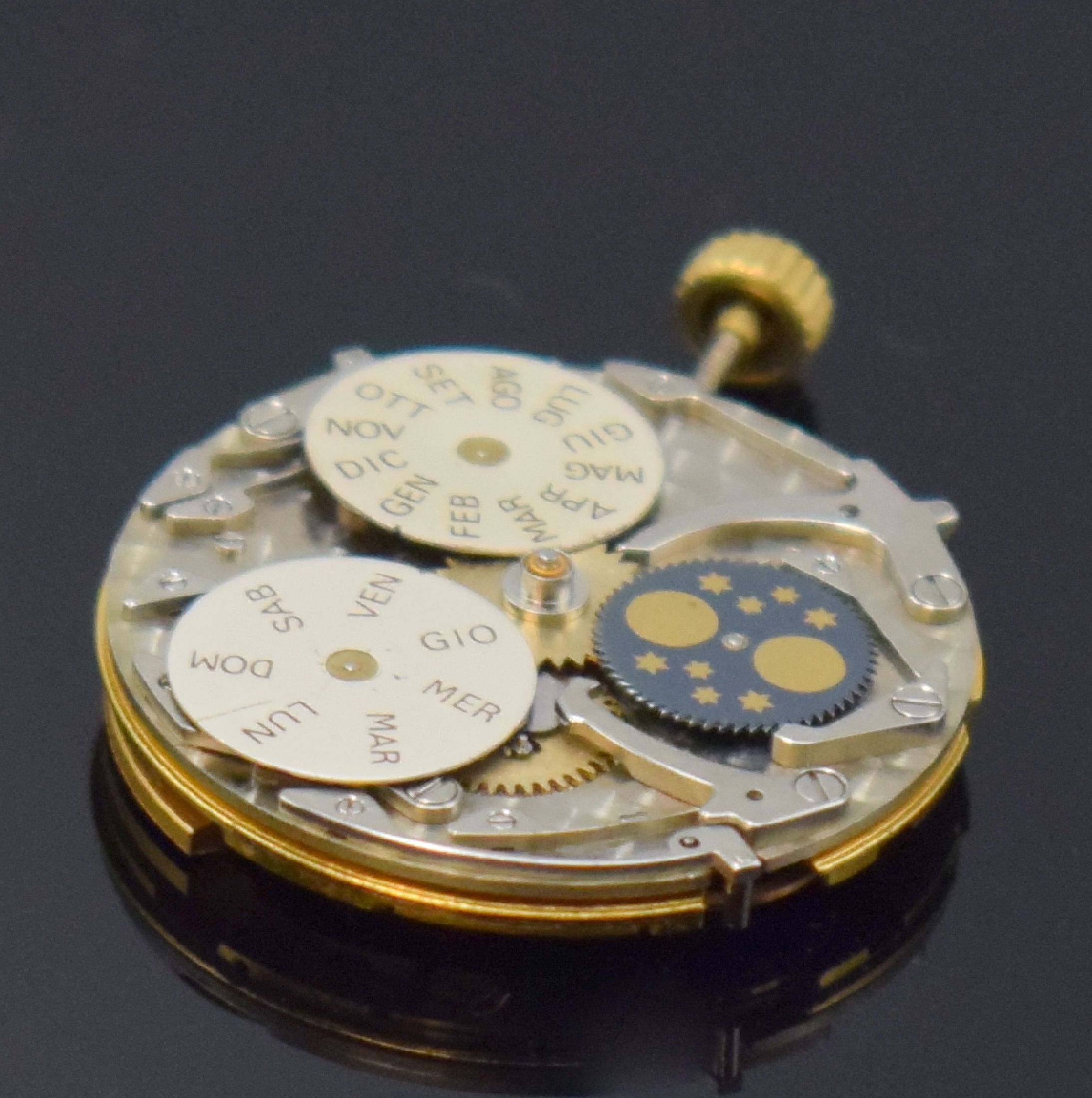 Detail c: OMEGA Werk Kaliber 715 mit Kalender, Schweiz um 1974, Automatik, verg., Streifenschliff, 24 St., 2 Adj., Feinreg., mit A-Welle, gehf., Nutzsp., ...