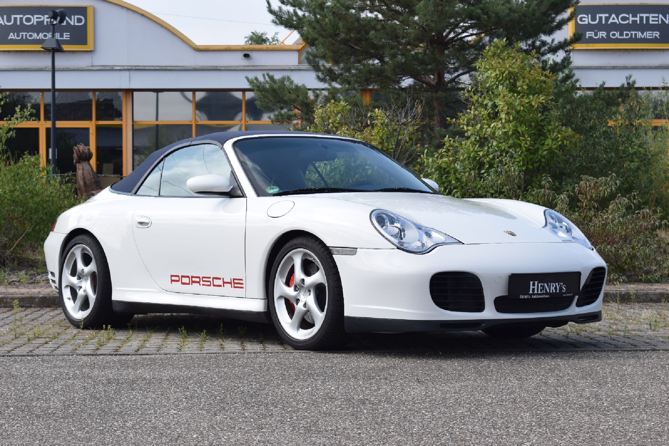 Porsche 996 911 4S Cabriolet, Fahrgestellnummer: WPOZZZ99Z4S642312, EZ 03/2004, 2. Hand - Fahrzeug wurde im August 2005 vom aktuellen Halter erworben ...