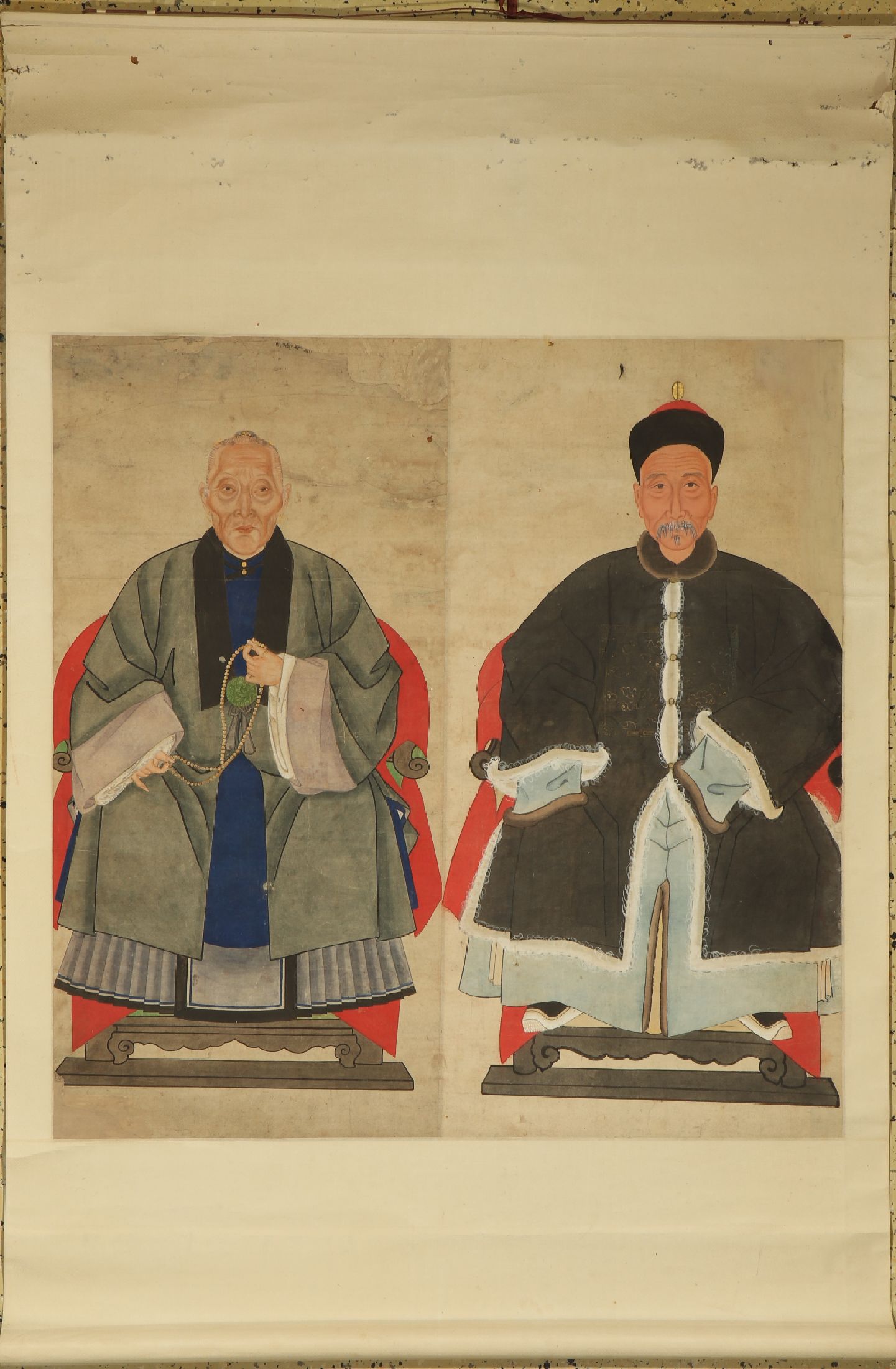 Antiker Ahnenbild, China, 19.Jhd, Papiermalerei, ca. 155 x 107 cm, EHZ: 2(auf Passepartout).