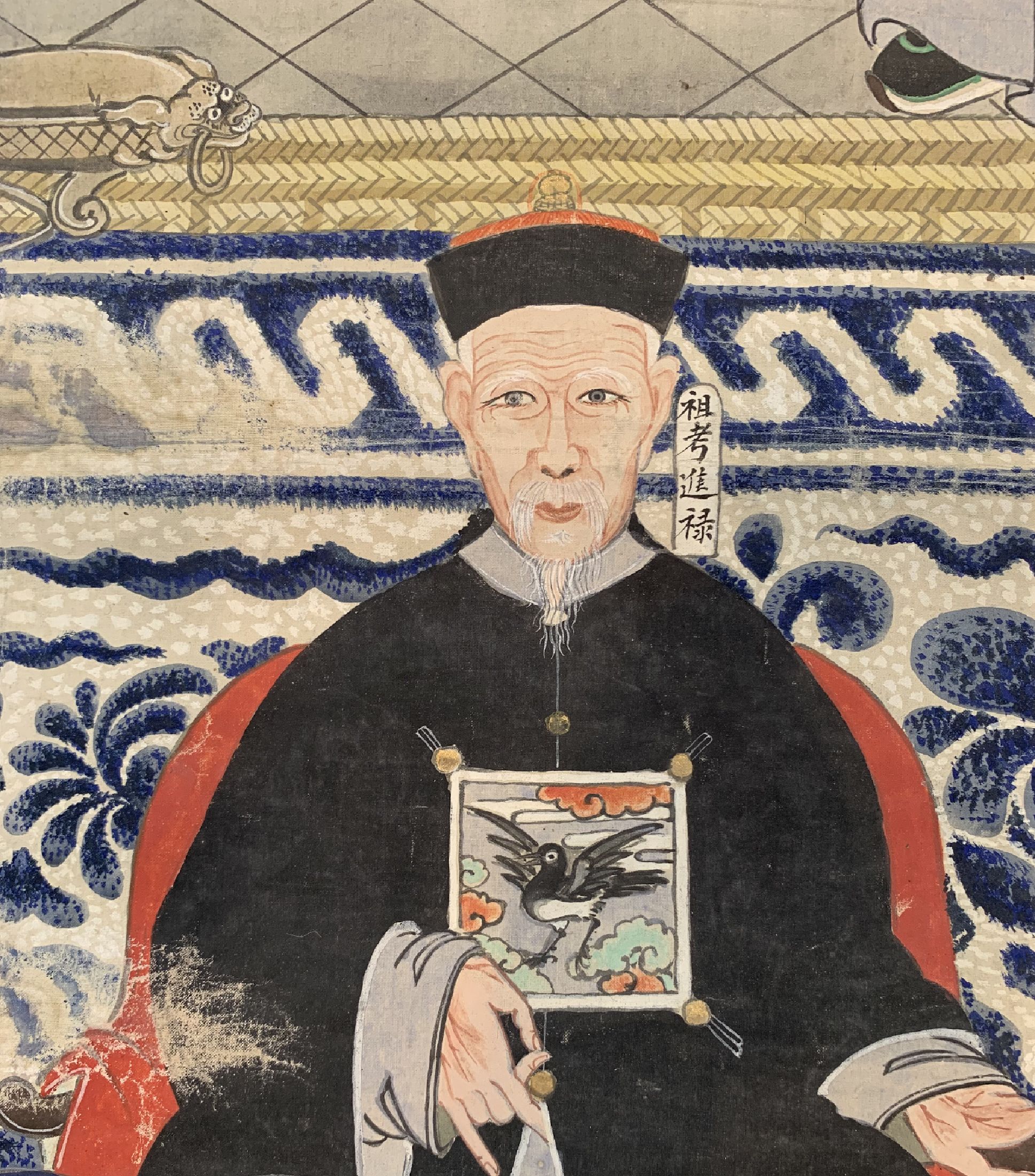 Detail c: Antikes Ahnenbild, China, 19.Jhd, Papiermalerei, ca. 240 x 166 cm, EHZ: 3, (Wasserflecken)