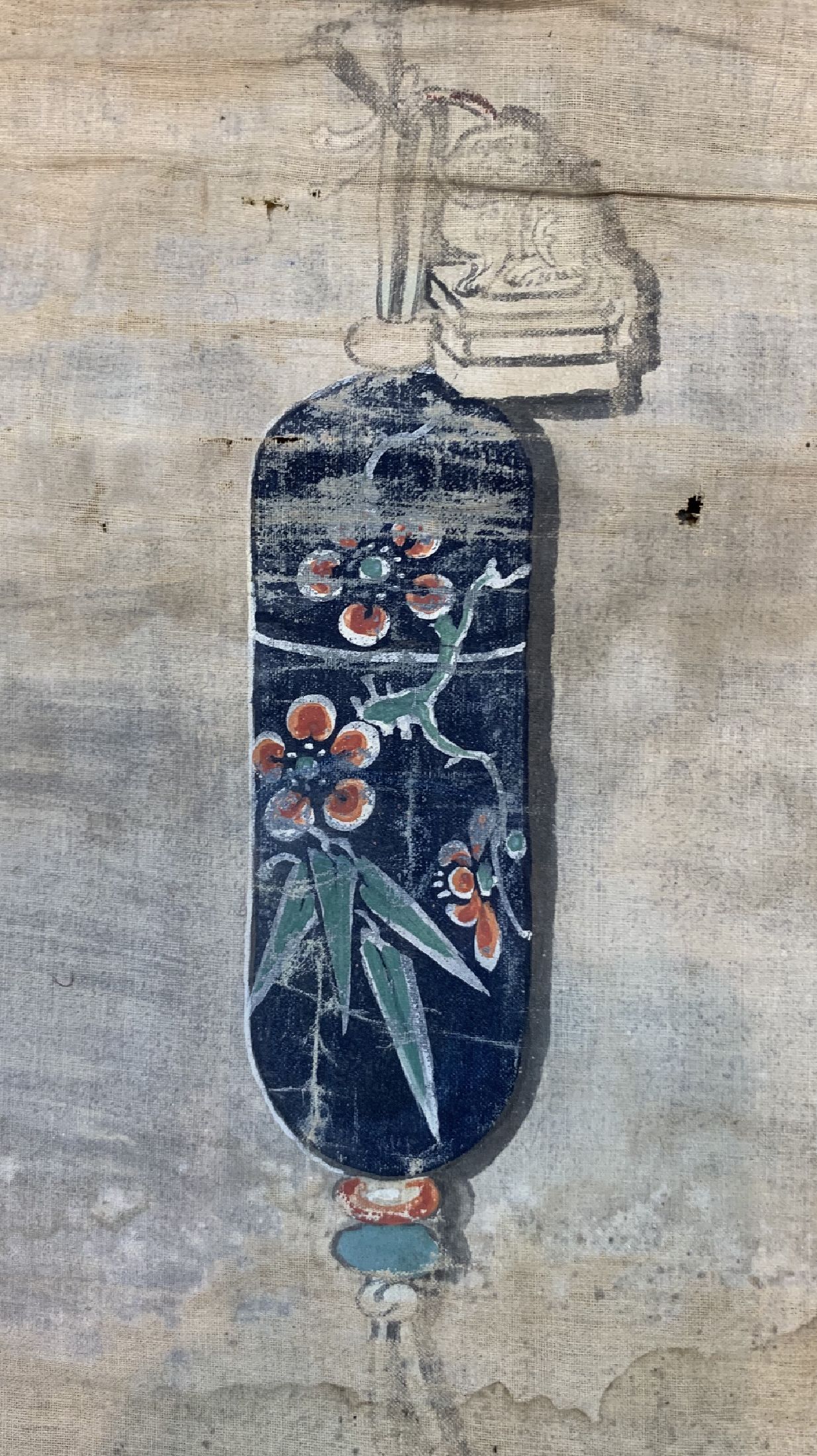 Detail e: Antikes Ahnenbild, China, 19.Jhd, Papiermalerei, ca. 240 x 166 cm, EHZ: 3, (Wasserflecken)