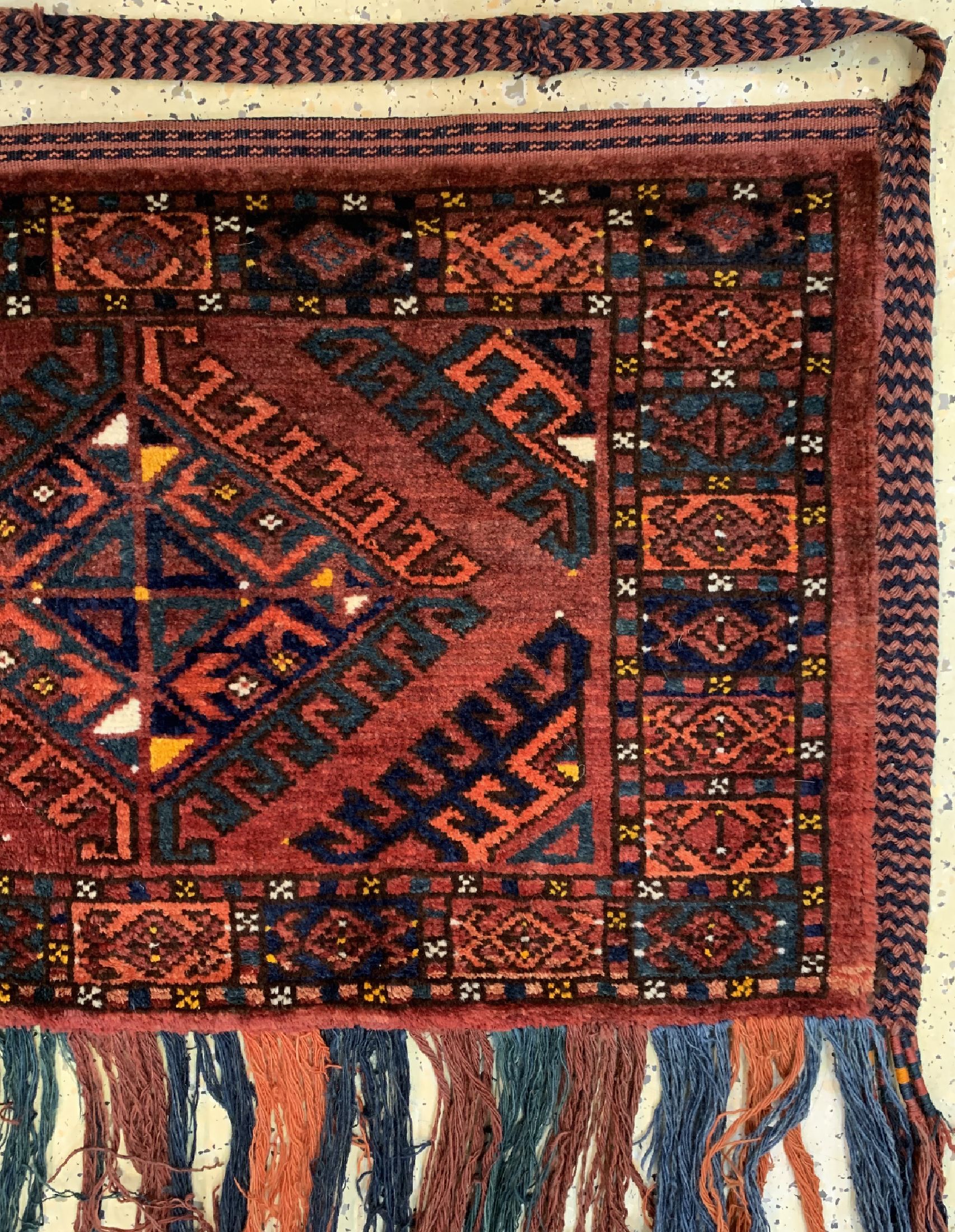 Detail c: Ersari Torba, Afghanistan, um 1930, Wolle auf Wolle, ca. 205 x 50 cm, EHZ: 2