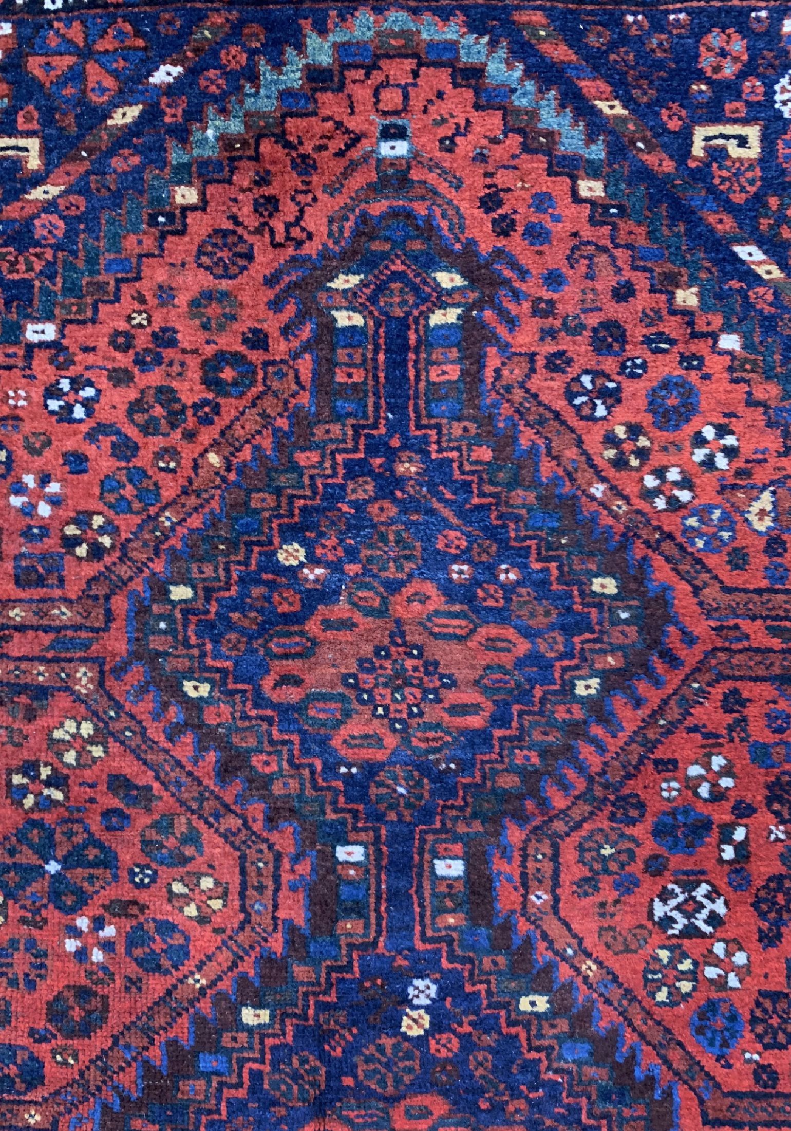 Detail c: Schiraz alt, Persien, um 1930, Wolle auf Wolle, ca. 200 x 160 cm, EHZ: 2