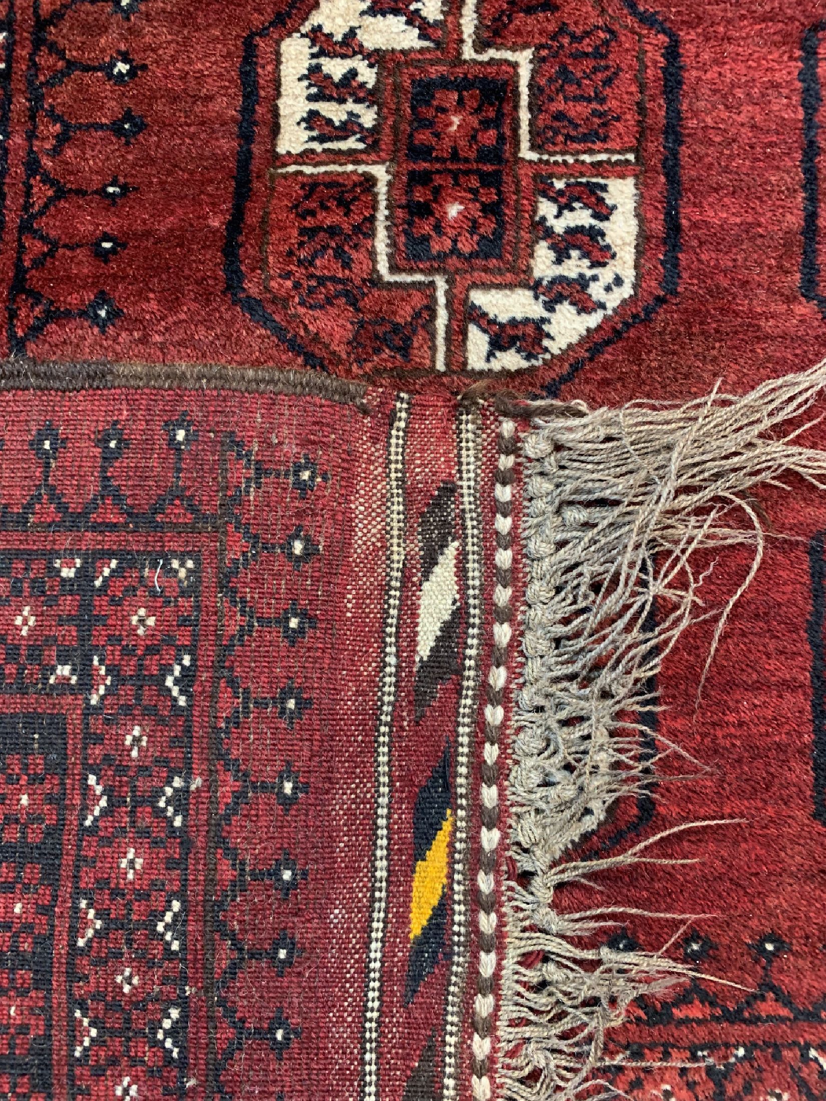 Detail c: Ersari alt, Afghanistan, um 1960, Wolle aufWolle, ca. 240 x 170 cm, EHZ: 2