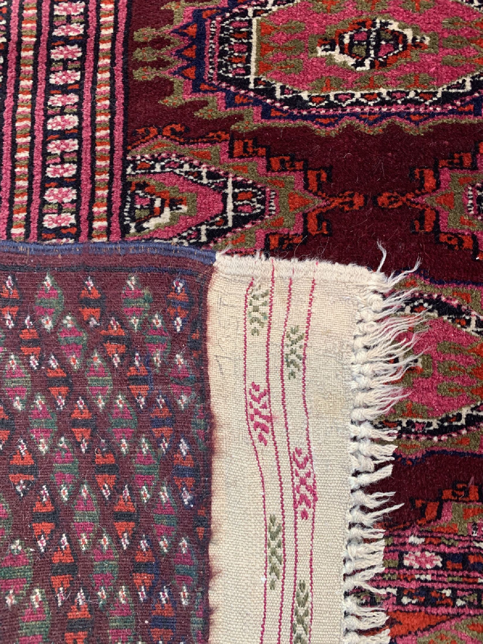 Detail d: Buchara alt, Rußland, um 1970, Wolle auf Wolle, ca. 285 x 210 cm, EHZ: 2