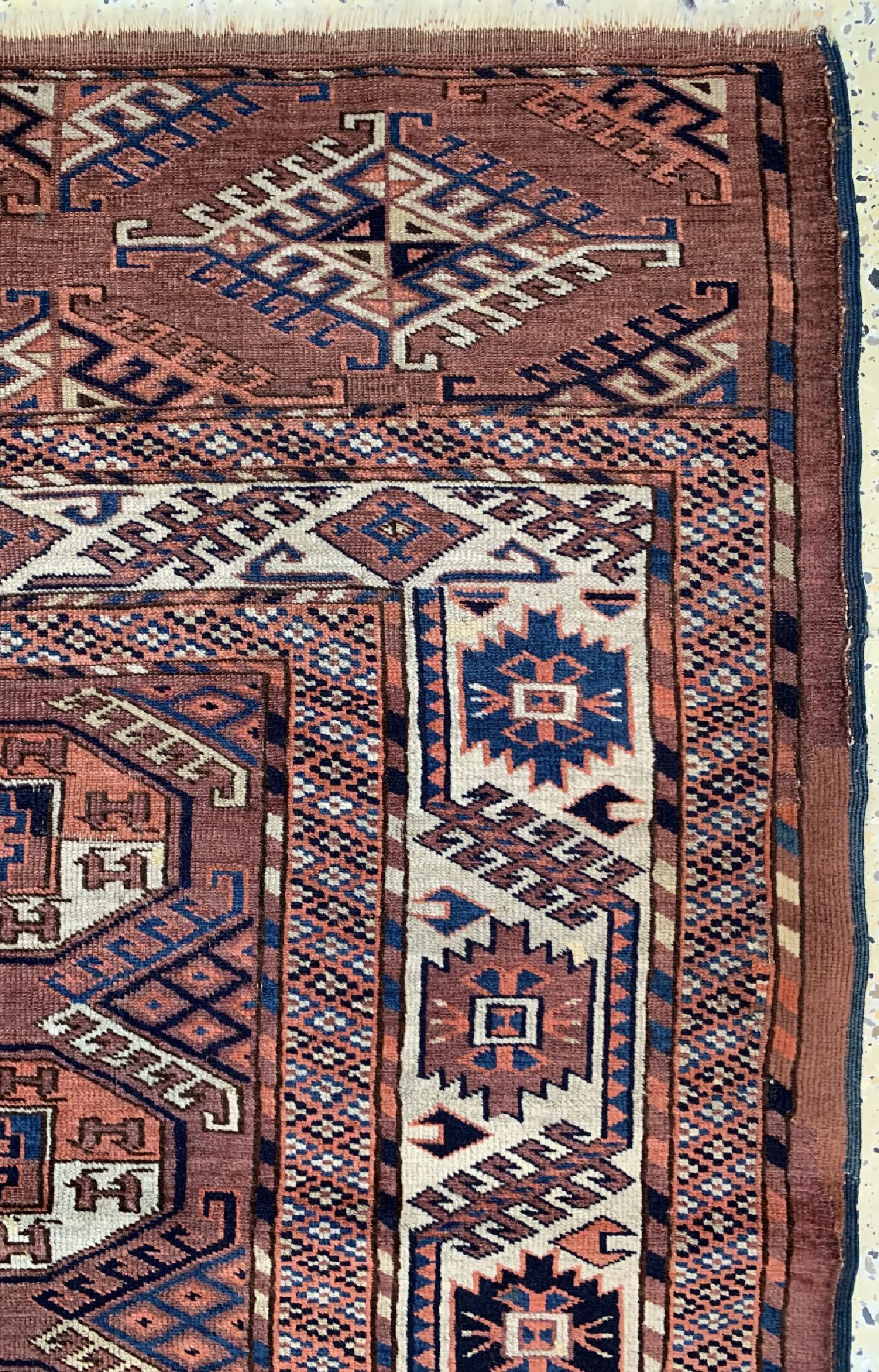 Detail d: Tekke Hauptteppich antik, Turkmenistan, 19.Jhd, Wolle auf Wolle, ca. 303 x 185 cm, EHZ: 2