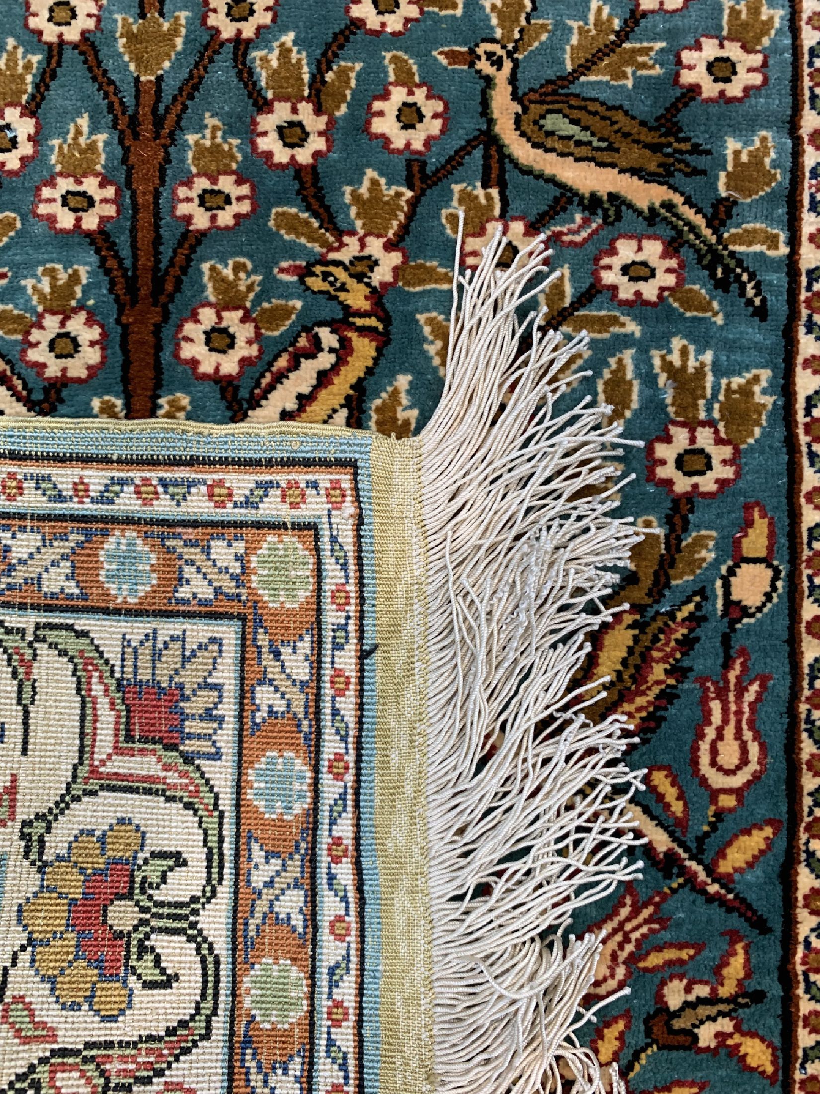 Detail d: Kayseri Seide, Türkei, um 1970, reine Naturseide, ca. 90 x 62 cm, EHZ: 1