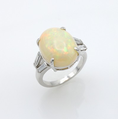 Image 26667460 - Ring mit Opal und Diamanten