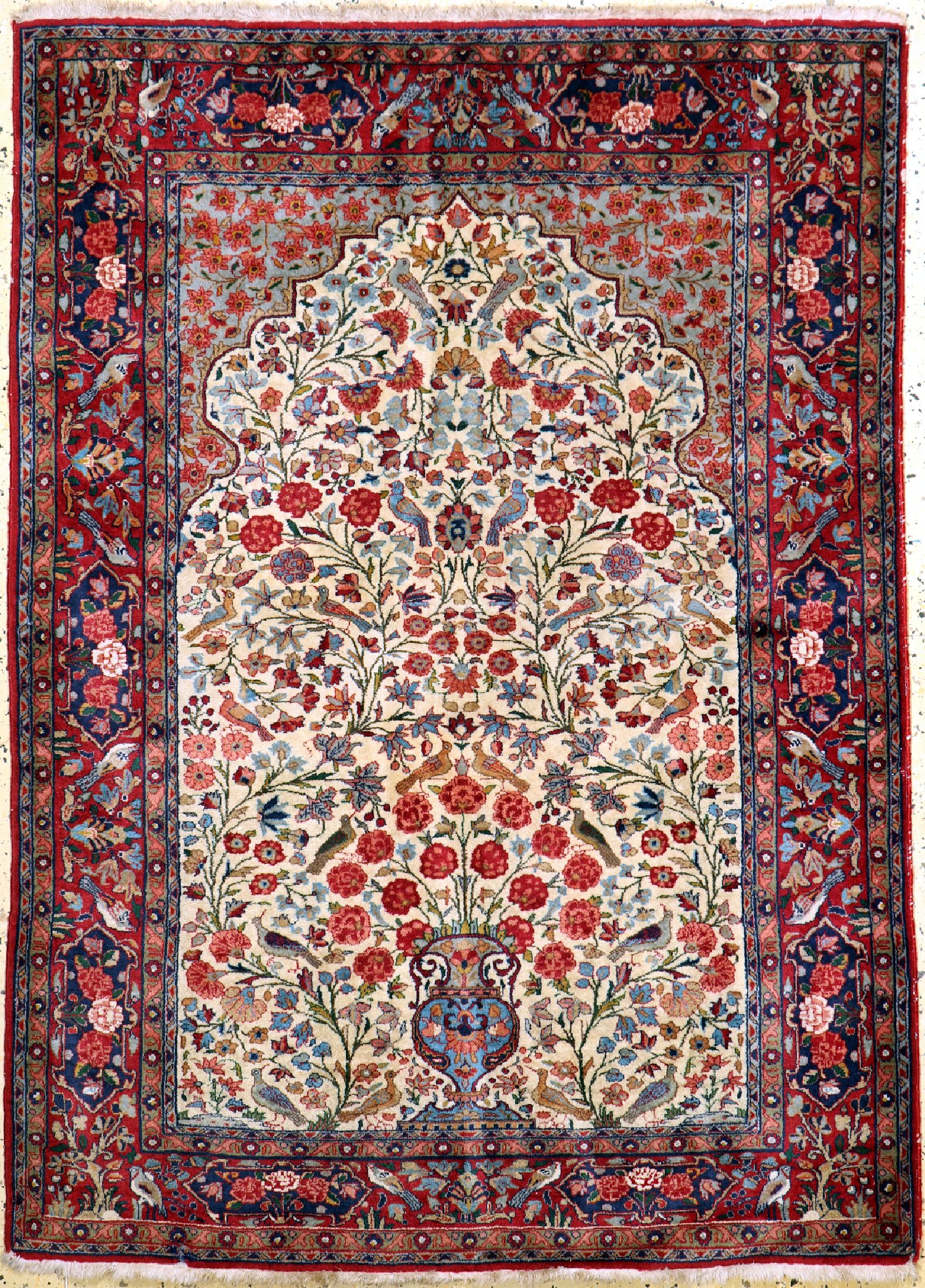 Keschan Kork, China, ca. 40 Jahre, Korkwolle auf Baumwolle, ca. 170 x 124 cm, Mottenfraß , EHZ: 3