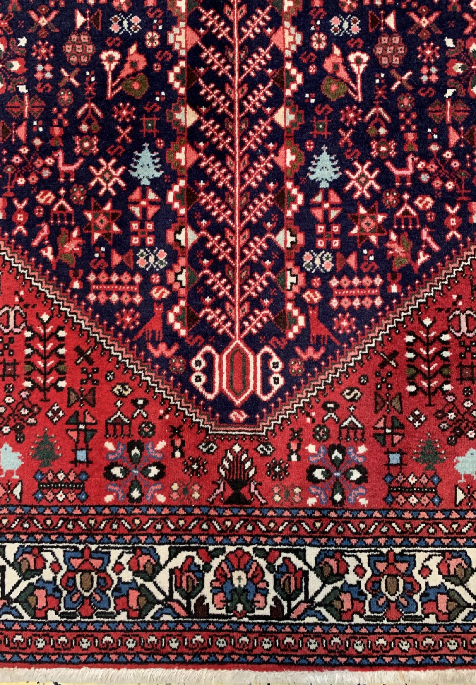 Detail b: Abadeh fein, Persien, ca. 40 Jahre, Korkwolle auf Baumwolle, ca. 202 x 155 cm, EHZ: 2