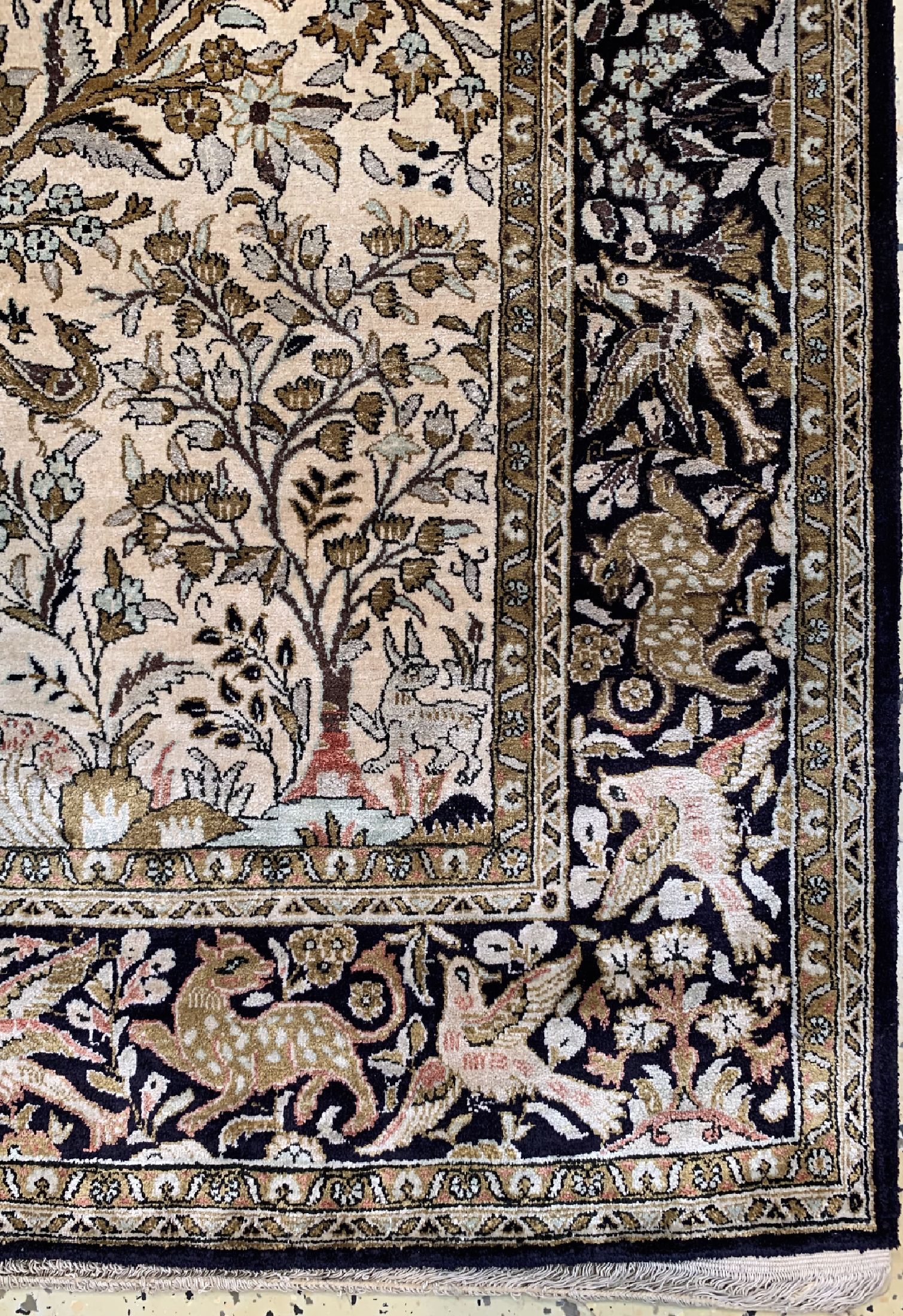 Detail a: Ghom Seide alt, Persien, um 1960, reine Naturseide, ca. 160 x 110 cm, EHZ: 1-2