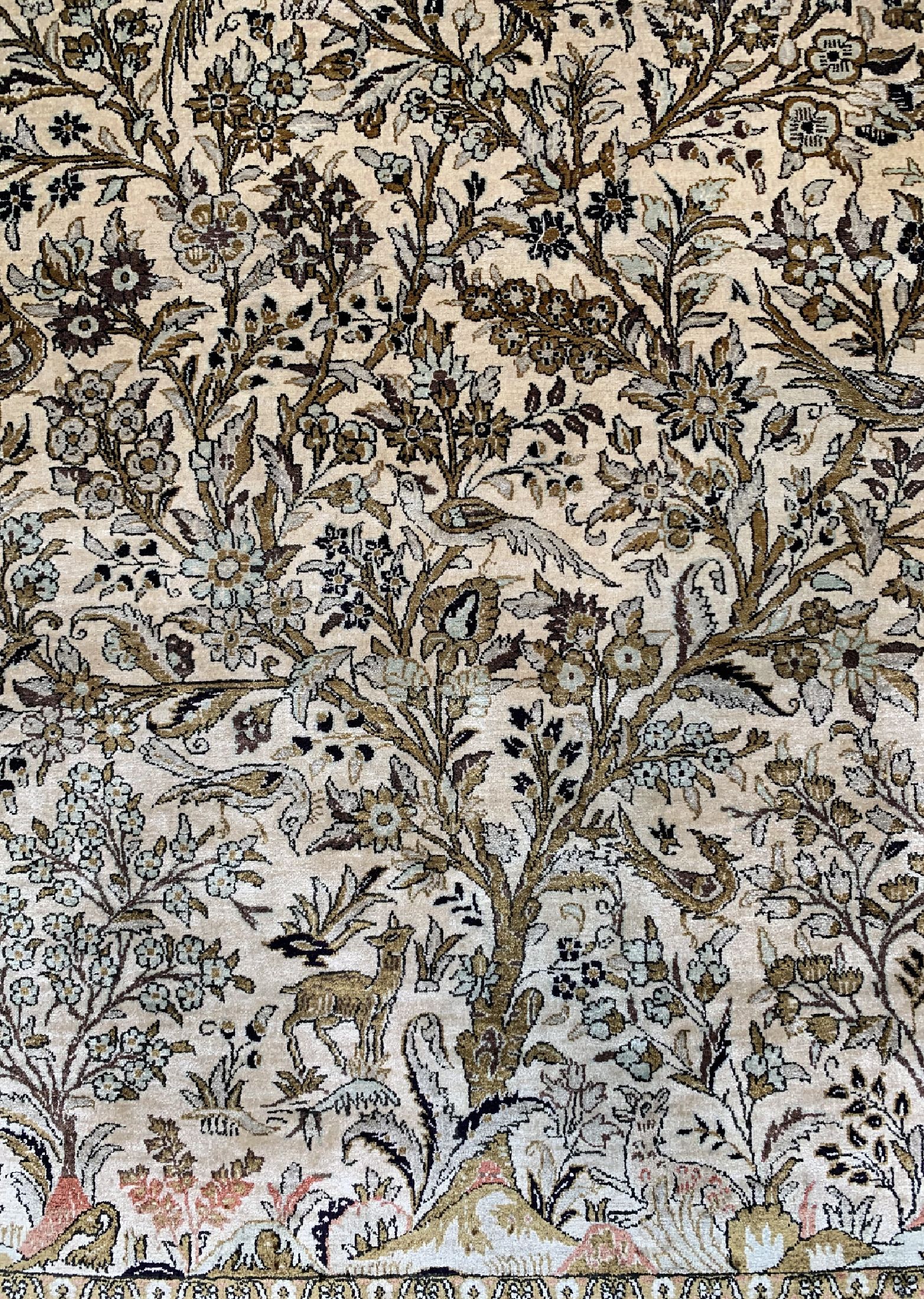 Detail b: Ghom Seide alt, Persien, um 1960, reine Naturseide, ca. 160 x 110 cm, EHZ: 1-2