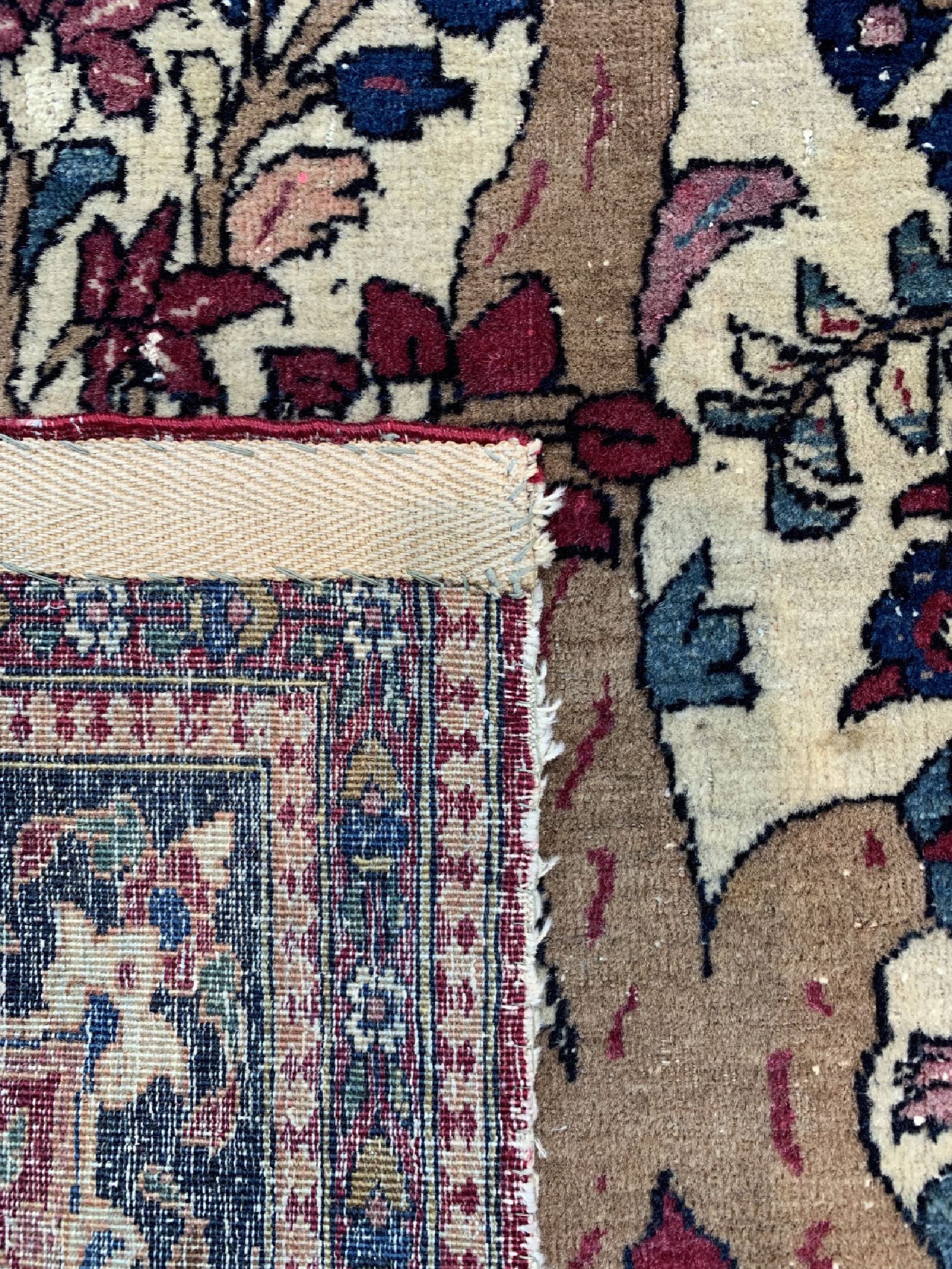 Detail d: Antiker Esfahan, Persien, 19.Jhd, Wolle aufBaumwolle, ca. 214 x 145 cm, EHZ: 2(Oxidiert).