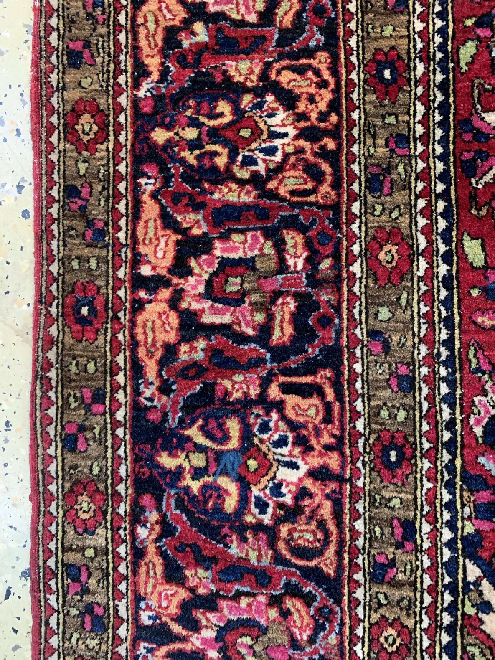 Detail c: Esfahan"Ahmad" antik, Persien, um 1910, Wolle auf Baumwolle, ca. 214 x 150 cm, EHZ: 2
