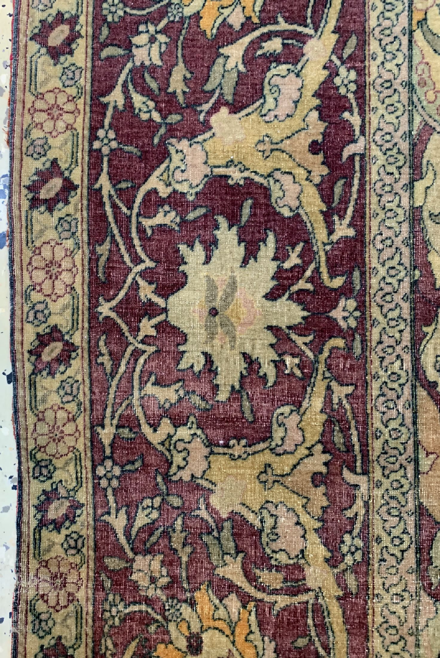 Detail c: Seltener antiker Feshane/Kumkapi , Tükei, 19.Jhd, Korkwolle mit und auf Seide, ca. 202 x 122 cm, ca. 1,4 Mio. Kn/qm, EHZ: 2