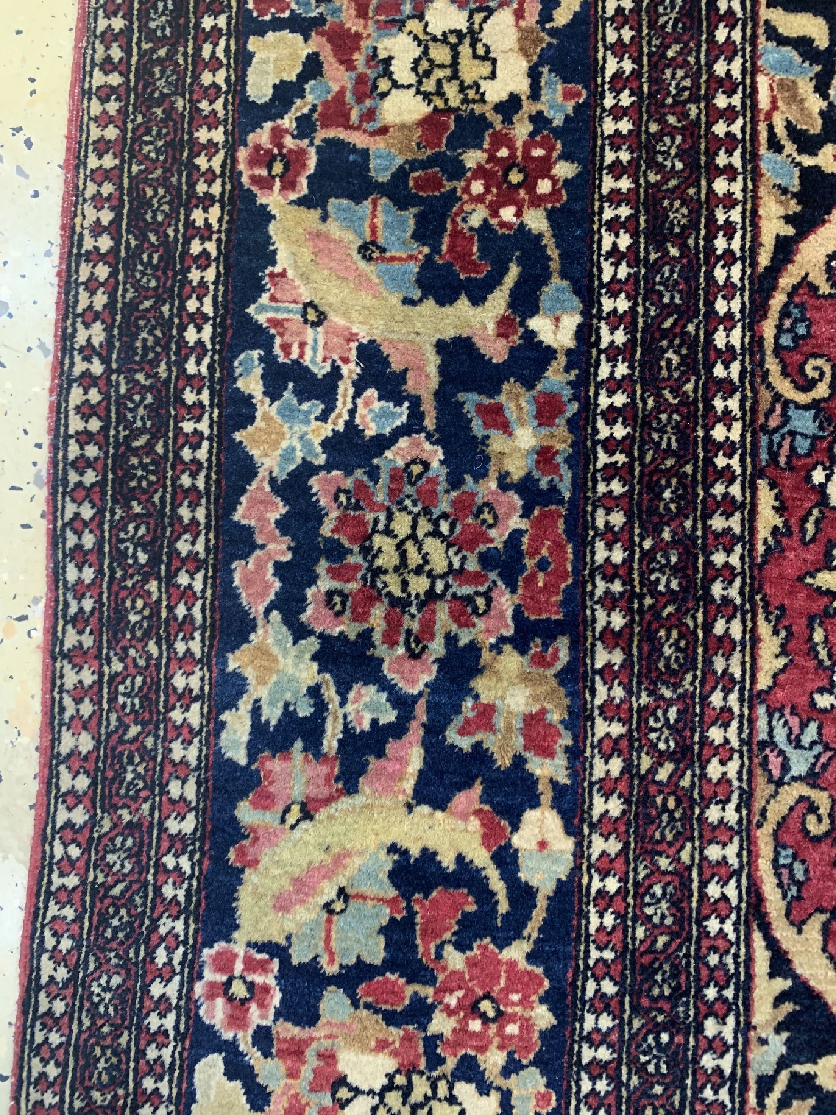 Detail c: Esfahan"Ahmad"antik, Persien, um 1900, Wolle auf Baumwolle, ca. 213 x 140 cm, EHZ: 2(restauriert)