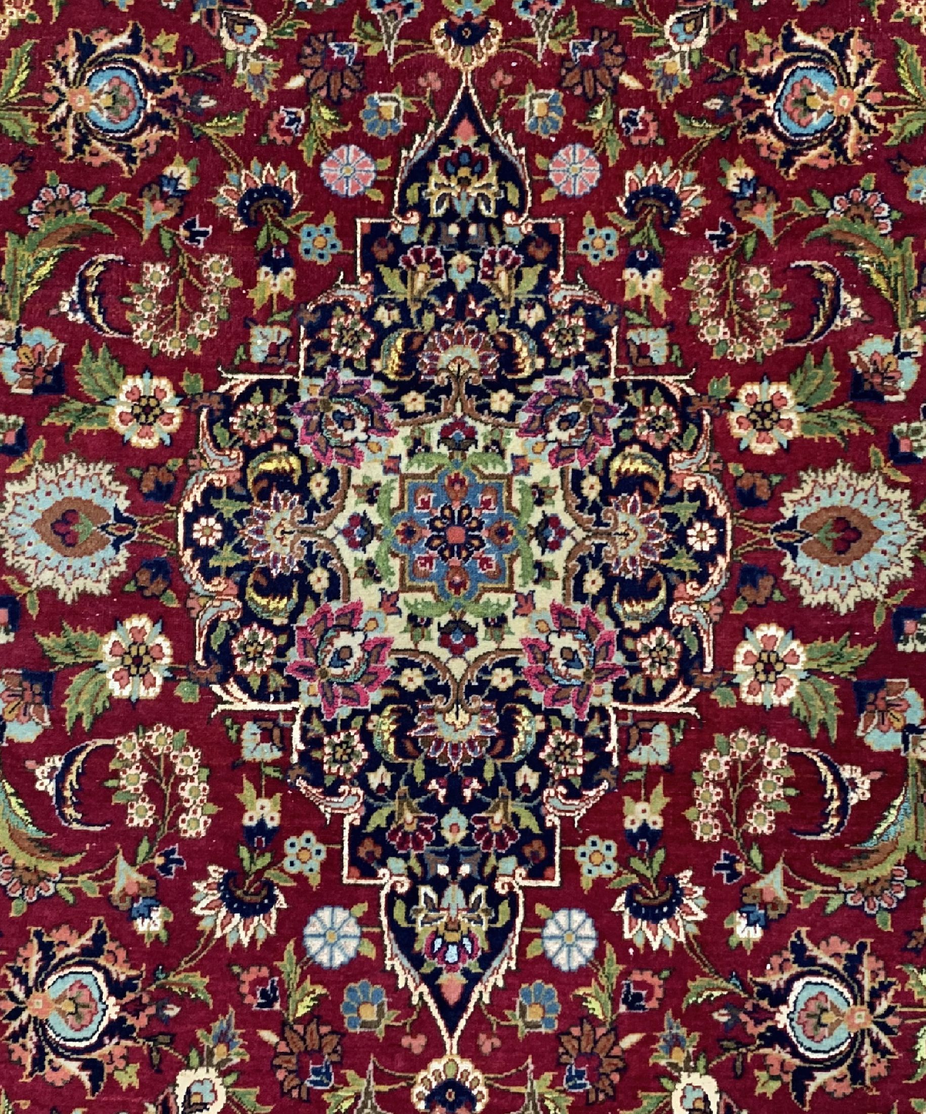 Detail b: Keschan Kork fein, Persien, um 1940, Korkwolle mit Seide, ca. 203 x 130 cm, EHZ: 1-2