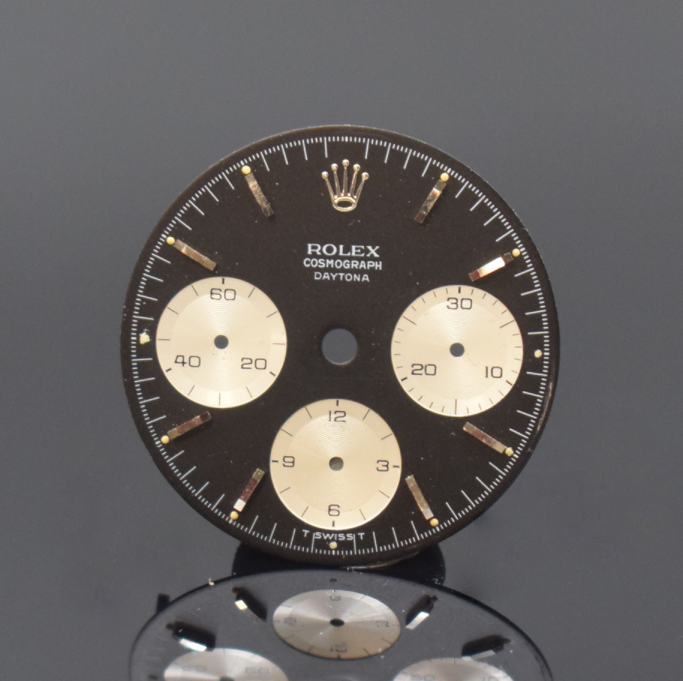 ROLEX Cosmograph Daytona / Singer Zifferblatt, Schweiz 1980er Jahre, schwarzesZifferblatt m. aufges. Indizes und silb. Hilfsblättern, ...