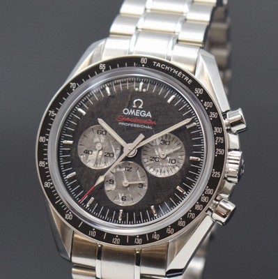 26669982b - OMEGA Apollo Soyuz Speedmaster Professional limited gents wristwatch with chronograph reference 31130423099001, Switzerland, manual winding, stainless steel case, bezel with tachymeter-scale, 2-color meteorite-dial, bracelet with deployant clasp, case back with appropriate symbolism screwed-down, diameter approx. 42 mm, length approx. 21 cm, original papers and Omega box enclosed, condition 1-2