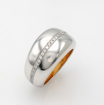 26670339a - Ring mit Brillanten, WG 750/000, Ringinnen- schiene RG 750/000, Brill. mittig rundum be- ...