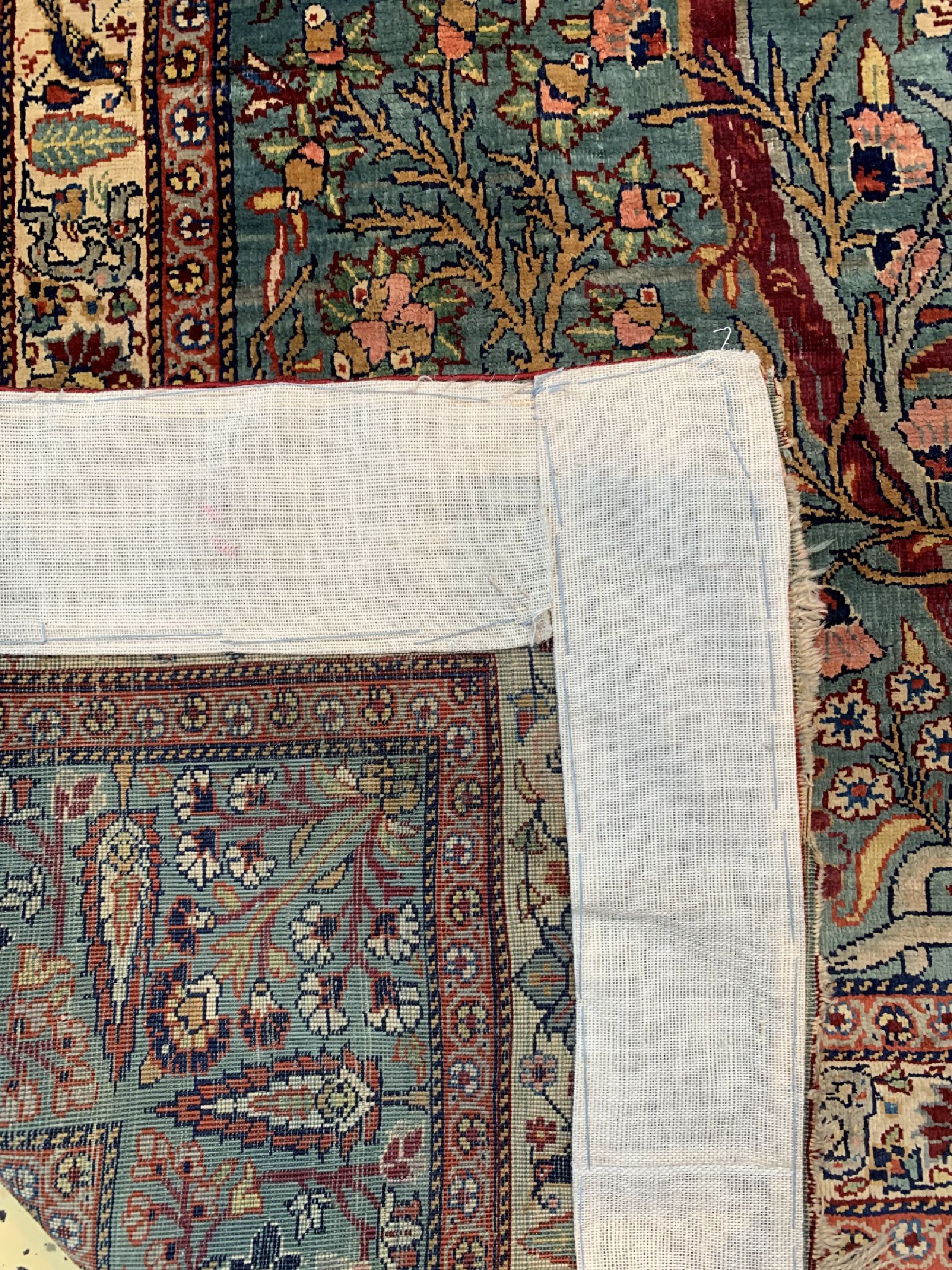 Detail f: Seltener antiker Seiden Teheran, Persien, (von Salmasi im Auftrag gegeben), 19.Jhd, reine Naturseide, ca. 188 x 135 cm, ca. 1 Mio Kn/qm, EHZ: ...