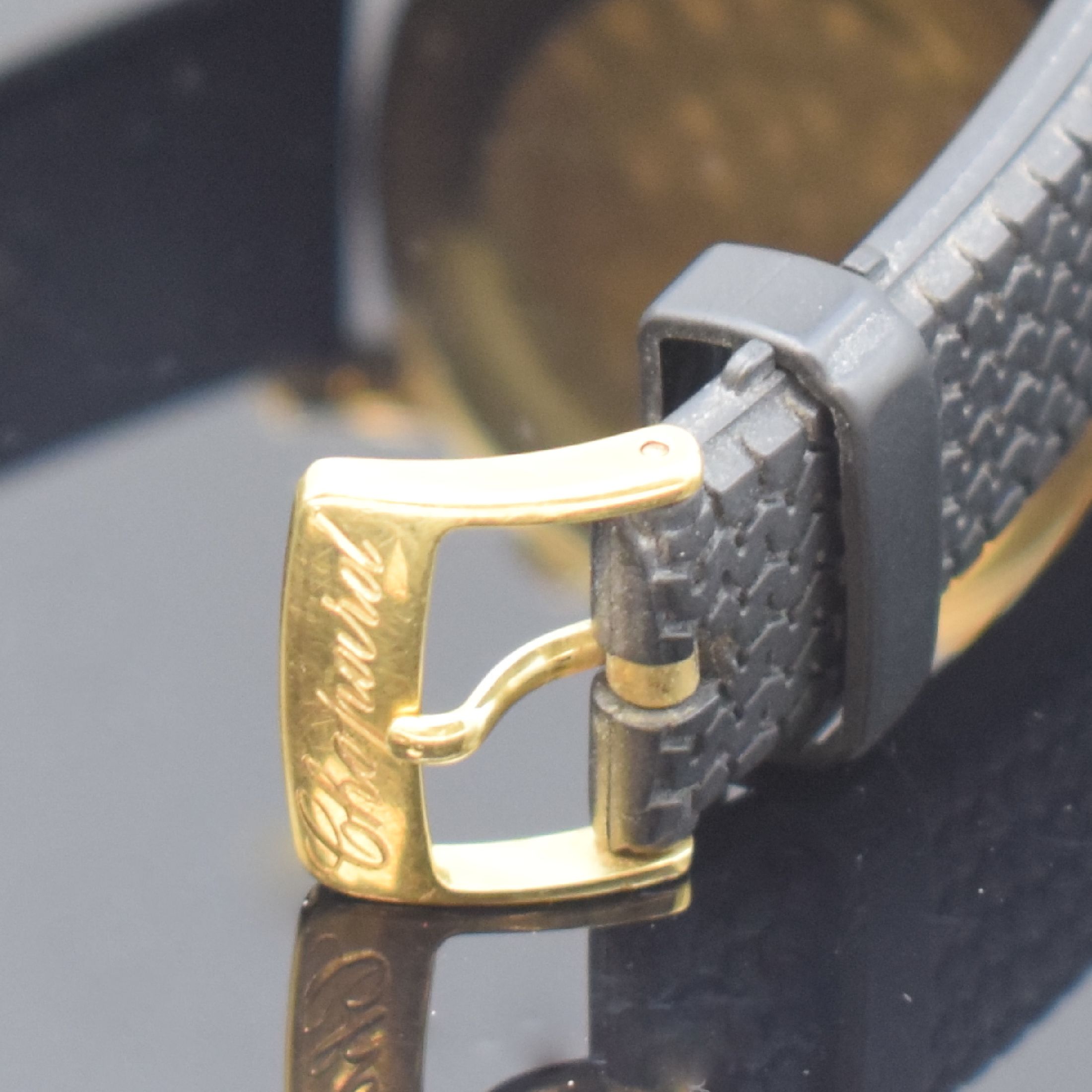 Detail b: CHOPARD auf 25 Stück limitierter Armbandchronograph zur 10. Kitzbüheler Alpenrallye in GG 750/000, Schweiz um 1998, Automatik, orig. Kautschukband ...