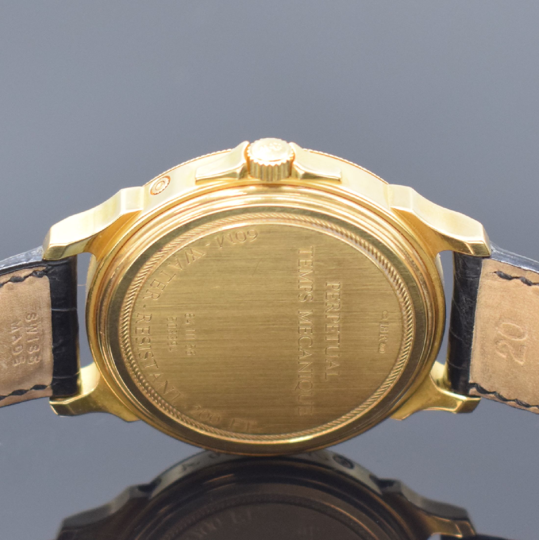Detail e: CORUM Perpetual Temps Mecaniques auf 100 Stück limitierte Herrenarmbanduhr in GG 750/000 mitewigem Kalender Referenz 84.111.56, Schweiz um 1995, ...