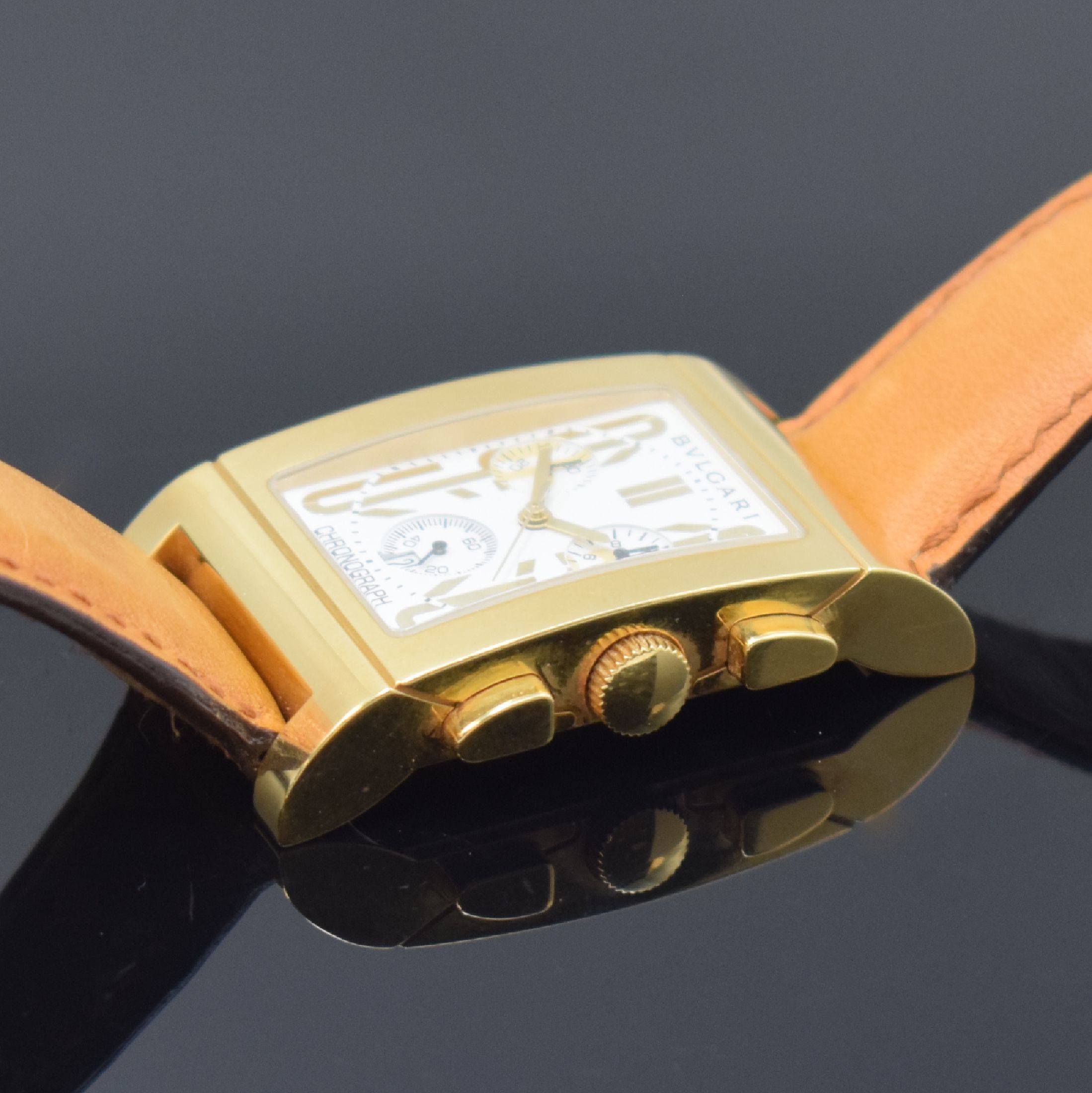Detail c: BULGARI Rettangolo Herrenchronograph in GG 750/000 Referenz RTC 49 G, Schweiz um 2005, quarz, orig. Lederband m.GG 750/000 Dornschl., Boden 6-fach ...