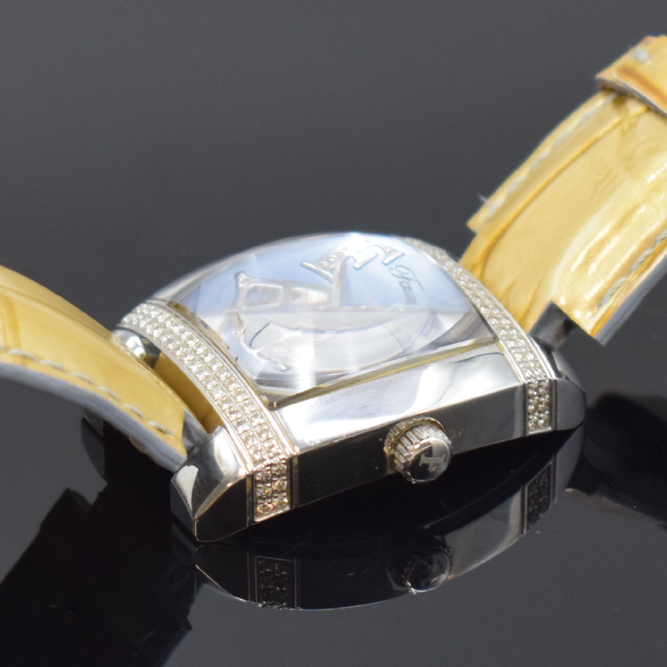 Detail c: FACONNABLE Dome Damenarmbanduhr in Stahl mit Diamanten, Schweiz um 2005, quarz, Boden 4- fach verschr., orig. Lederband inkl. Dornschl. m. Diamanten, ...