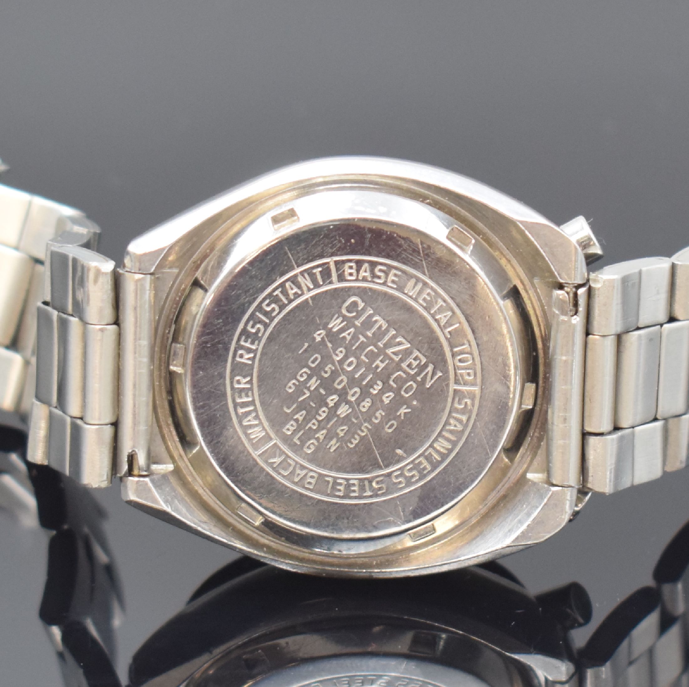 Detail c: CITIZEN Armbandchronograph mit Flyback sog. Bullhead Referenz 4-901134 K, Japan um 1970, Automatik, Stahlgeh., Boden verschr., neutr. Stahlband m. ...