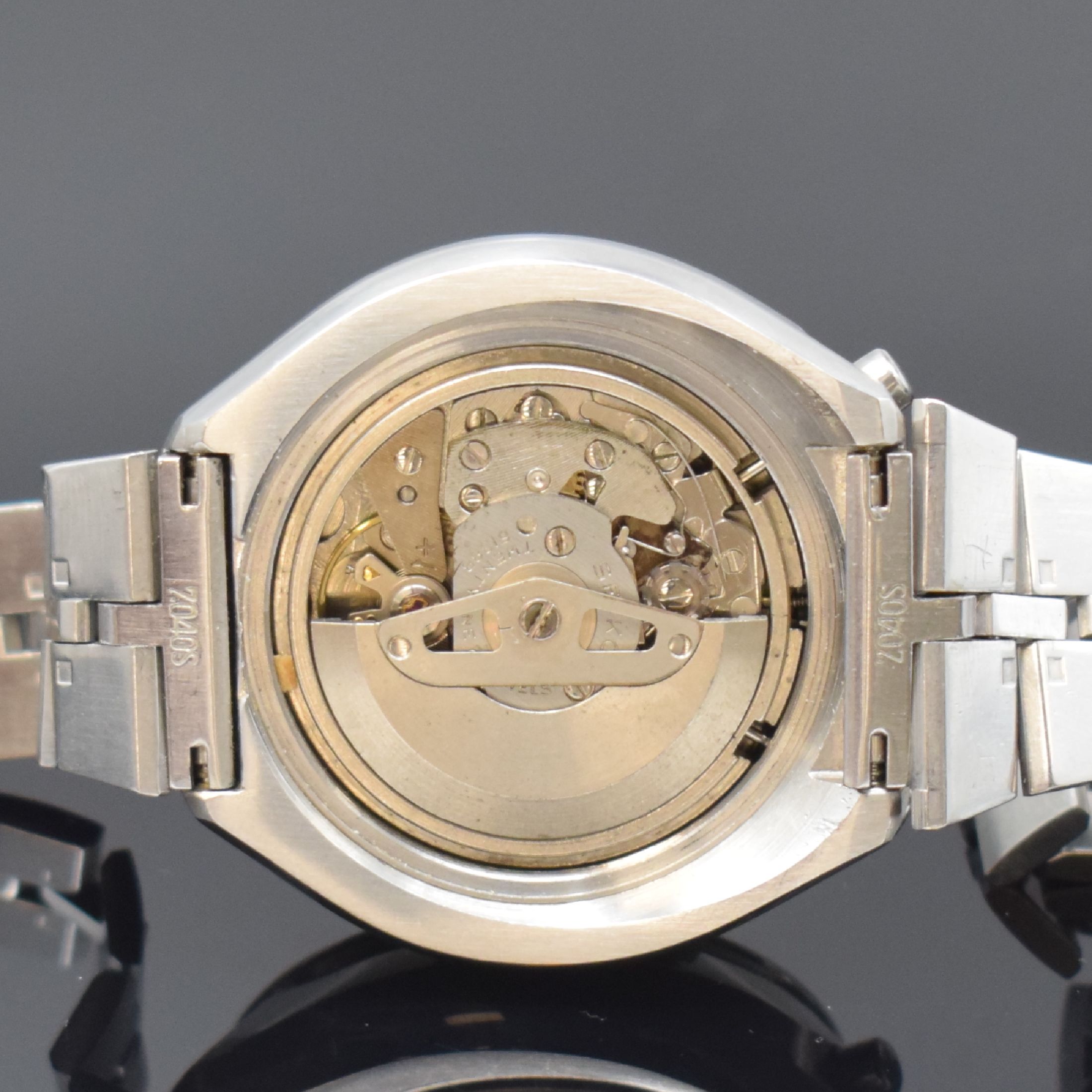 Detail f: SEIKO sog. BULLHEAD Armbandchronograph Referenz 6138-0040, Japan um 1970, Automatik, verschr. Edelstahlgeh., orig. Gliederband m. Faltschl., Lün. m. ...